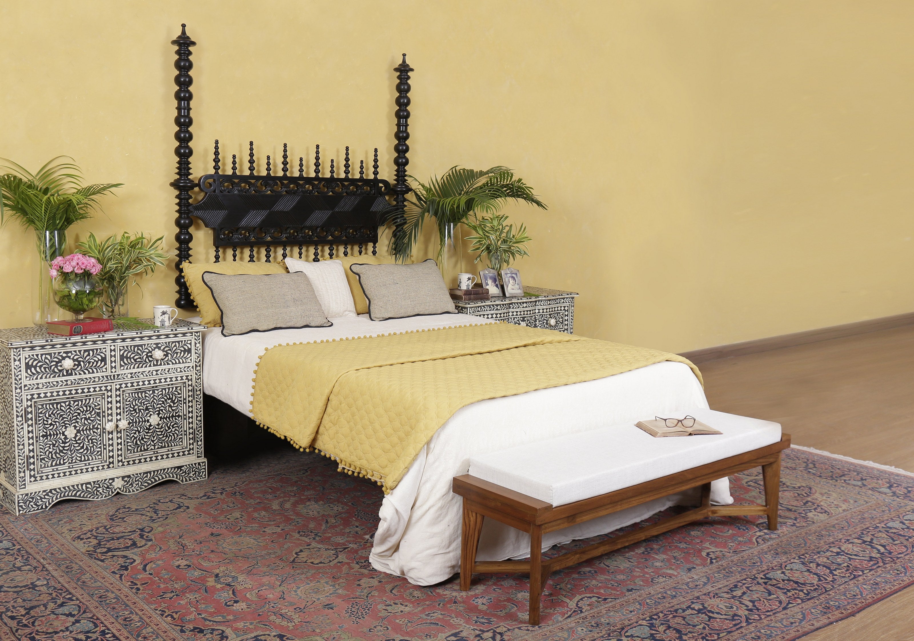 Roxwell Bed
