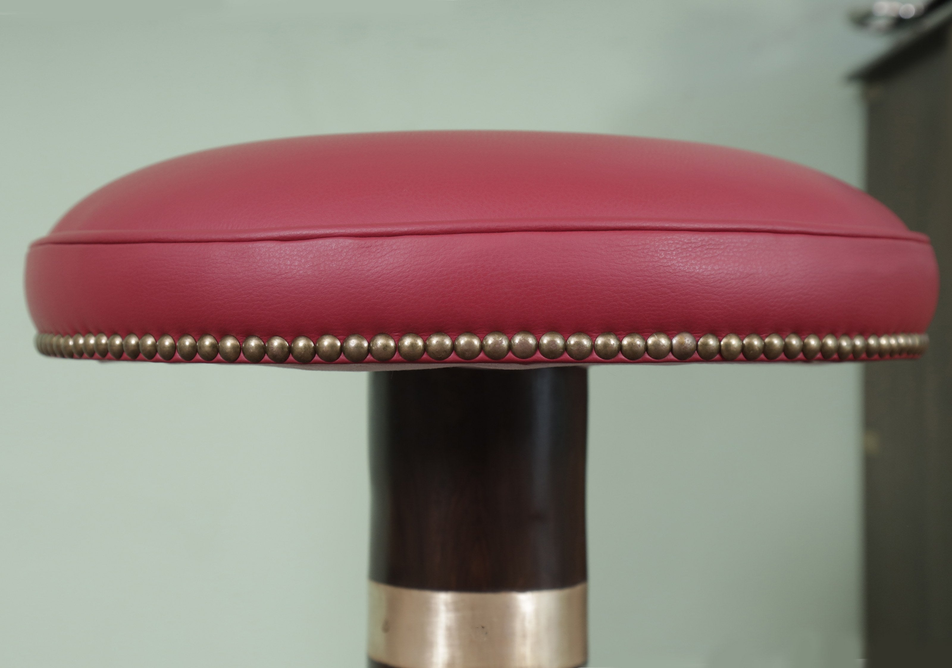 Bonnard Stool