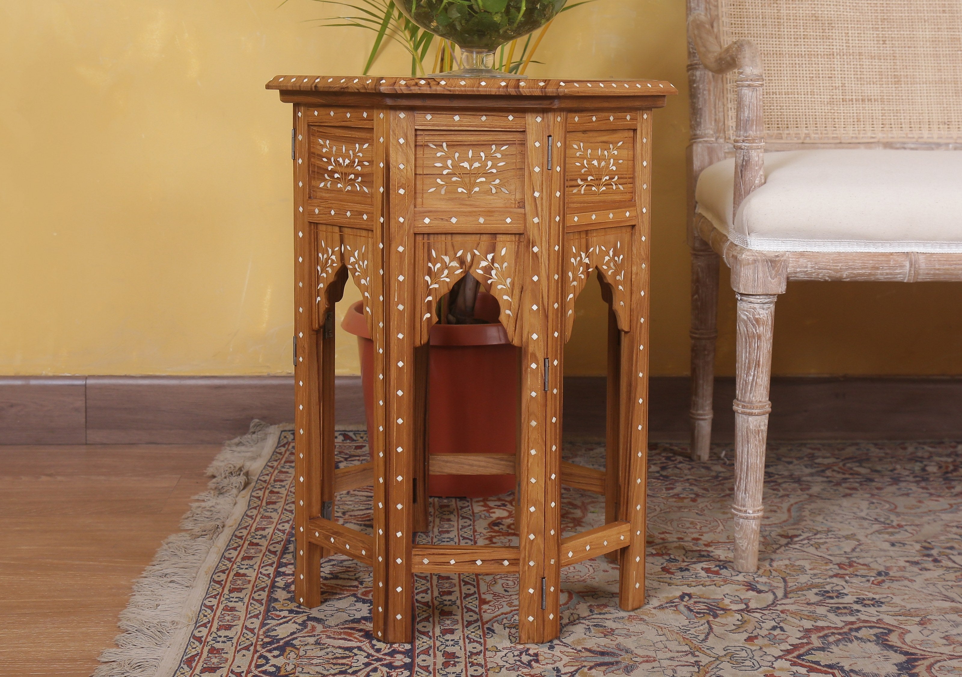 Simo Table