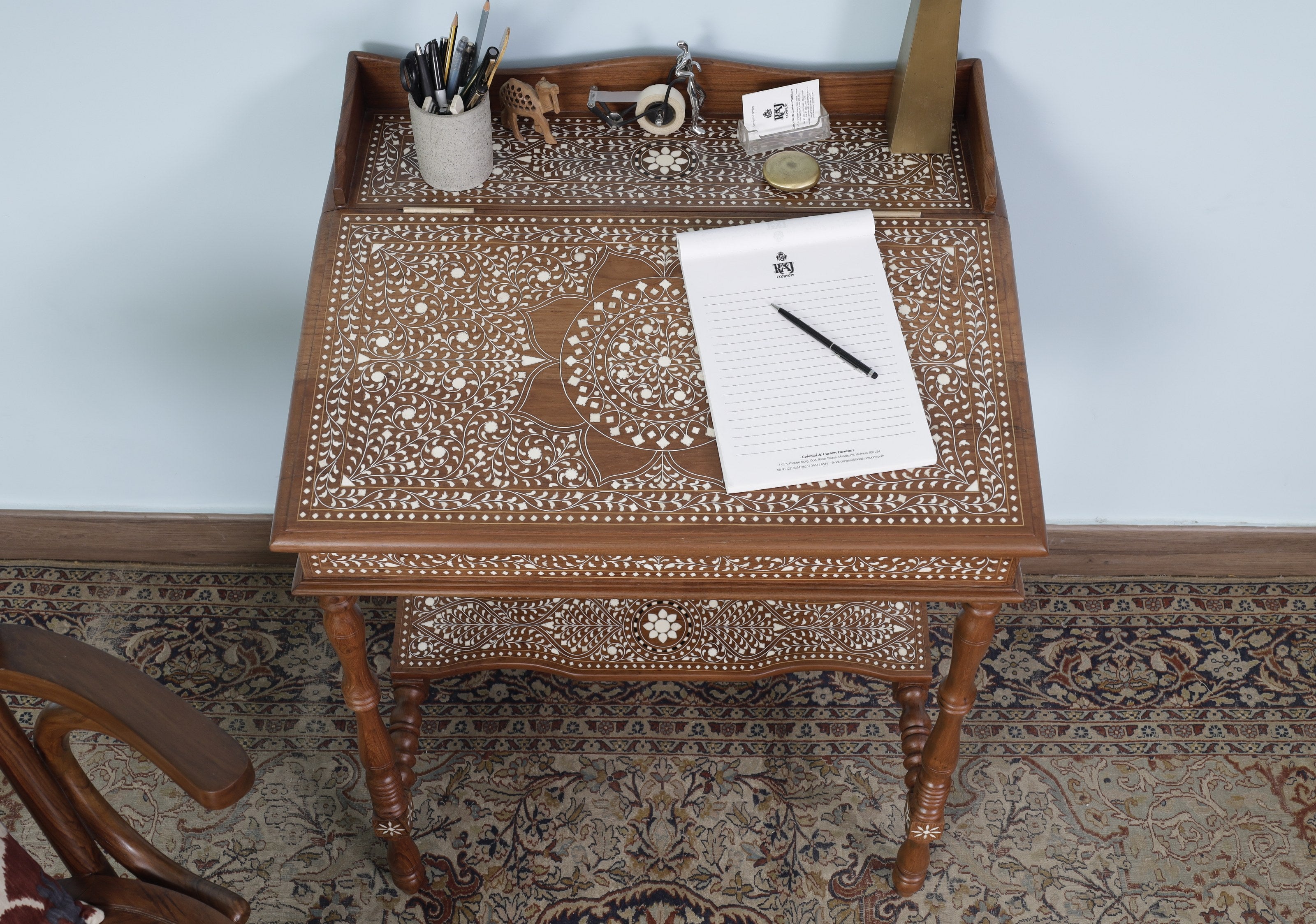 Cherett Desk