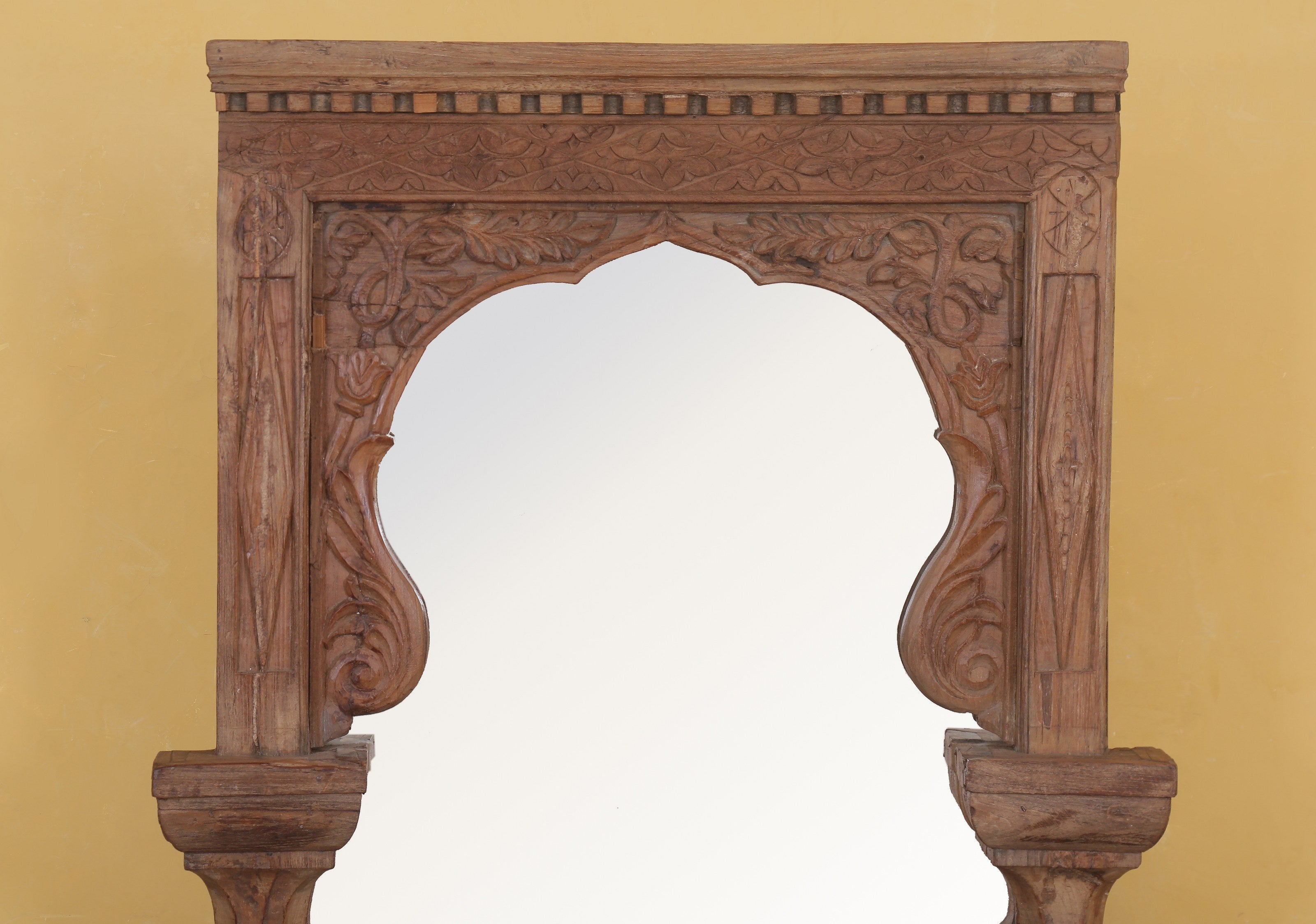 Albury Antique Free Standing Mirror
