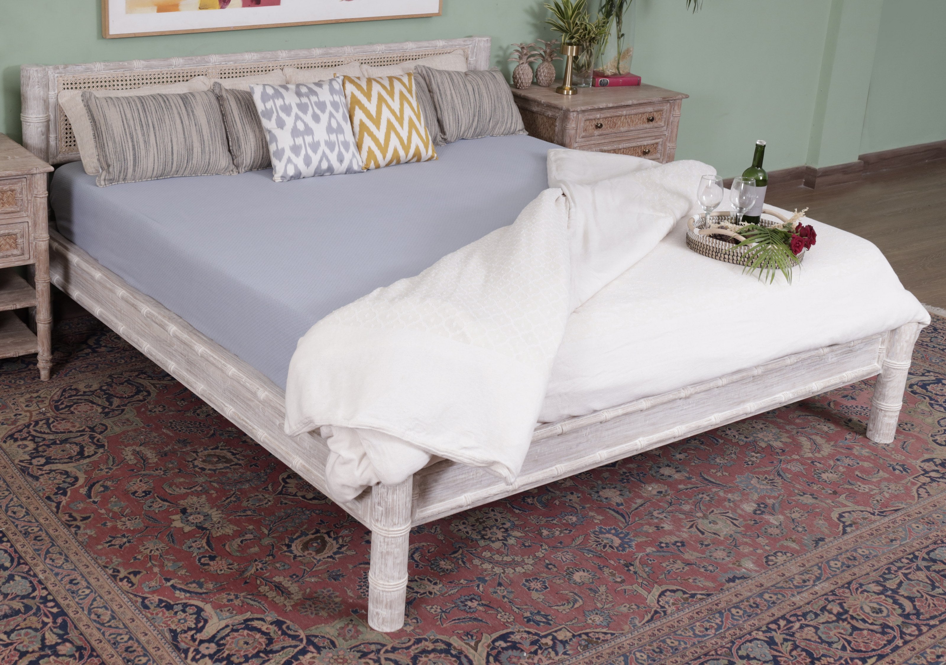 Stroud Bed