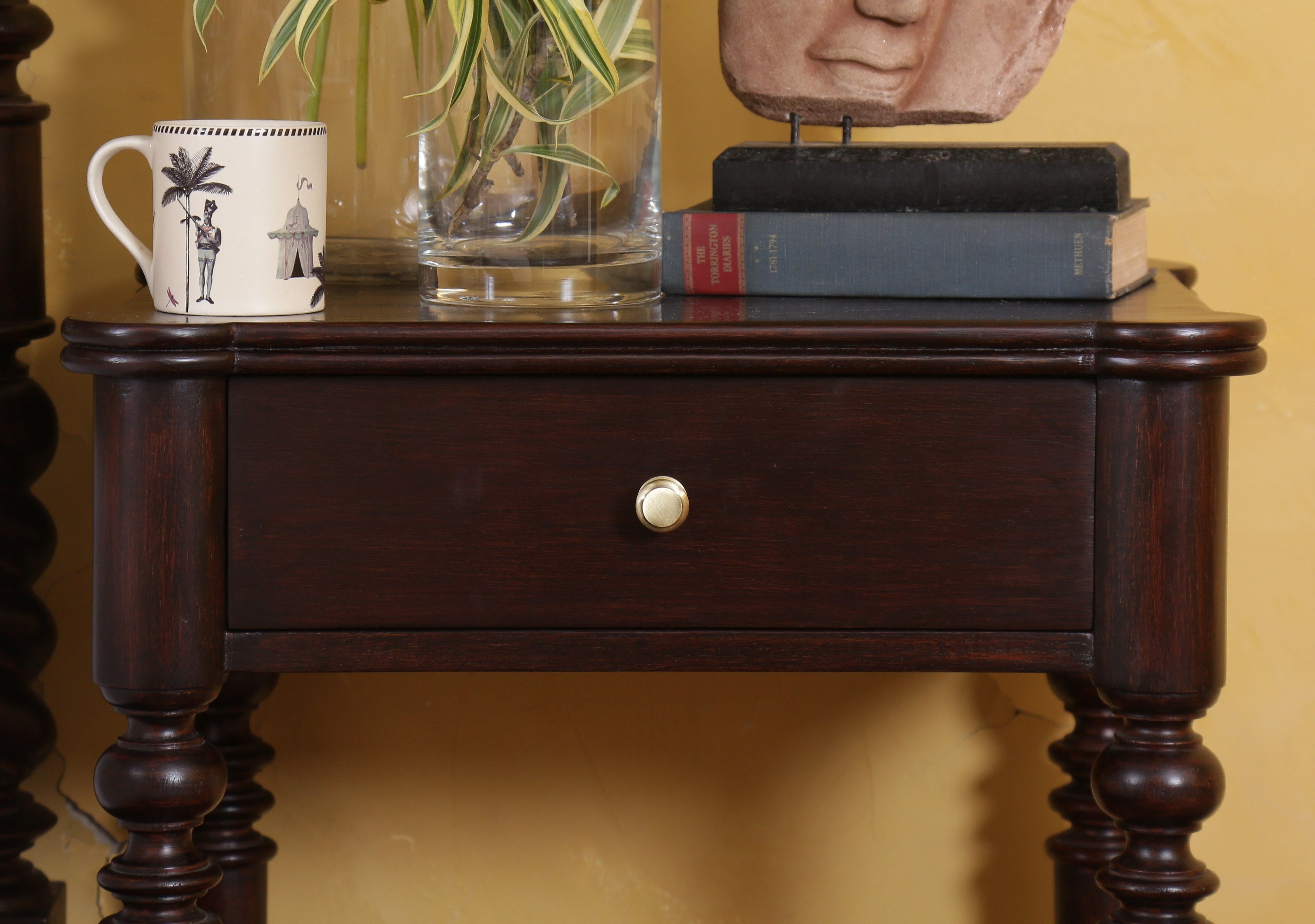 Elias Bedside Table