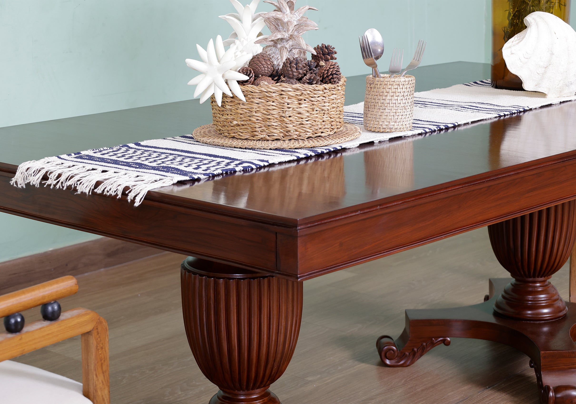 Sussex Dining Table
