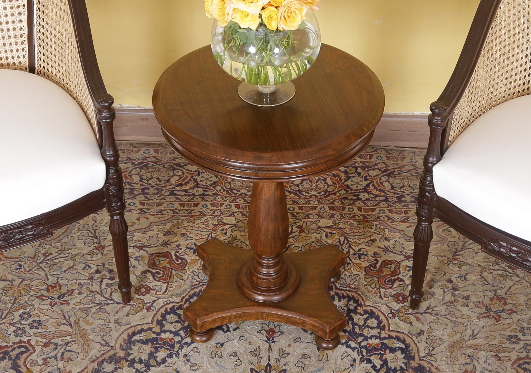Garstin Table