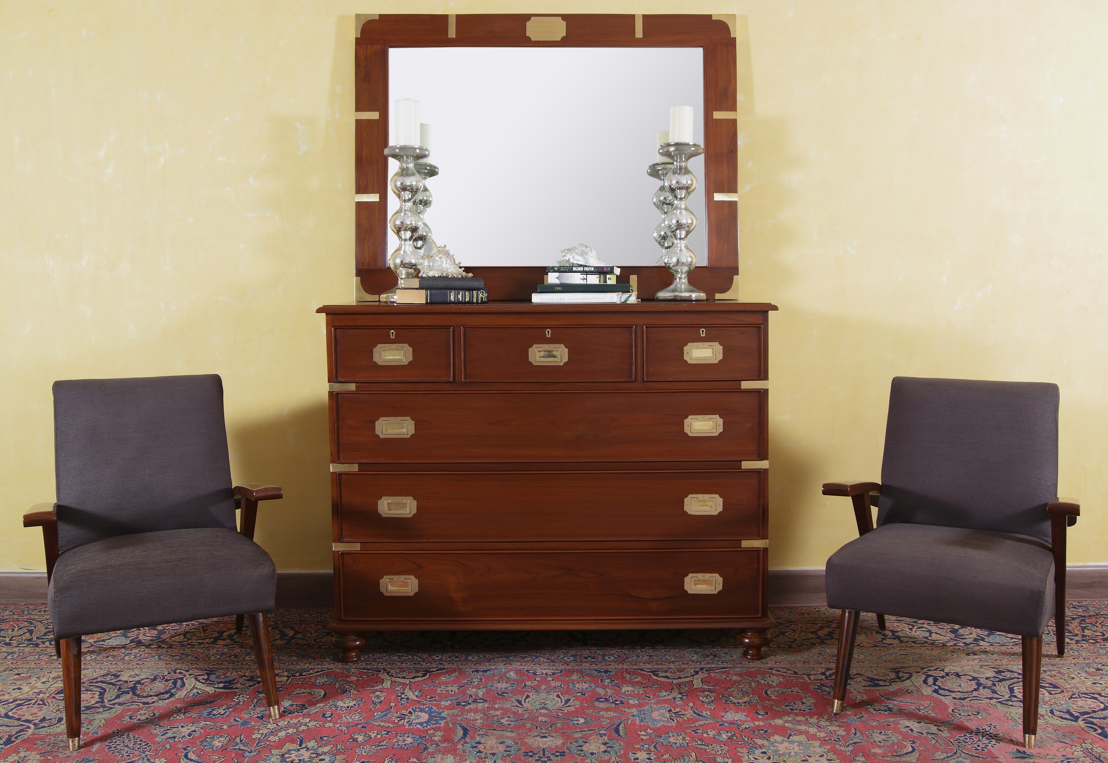 Bentnick Frame
