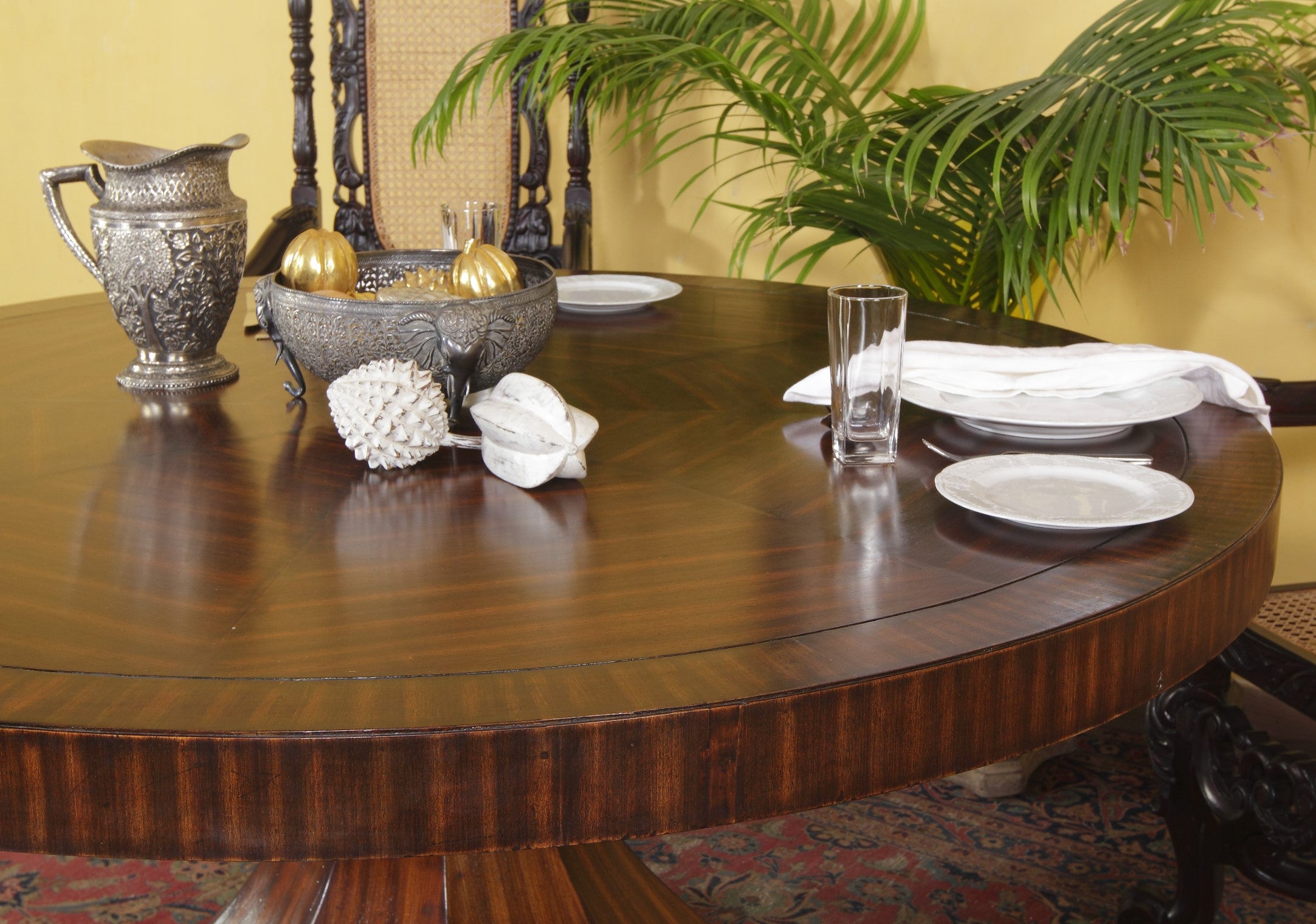 Hercules Table