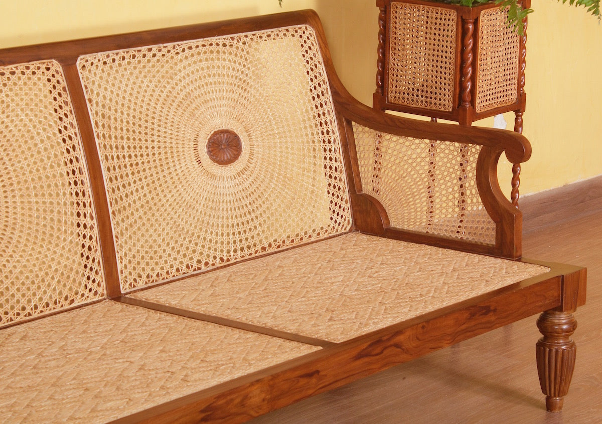 Davison Spiderweb Sofa