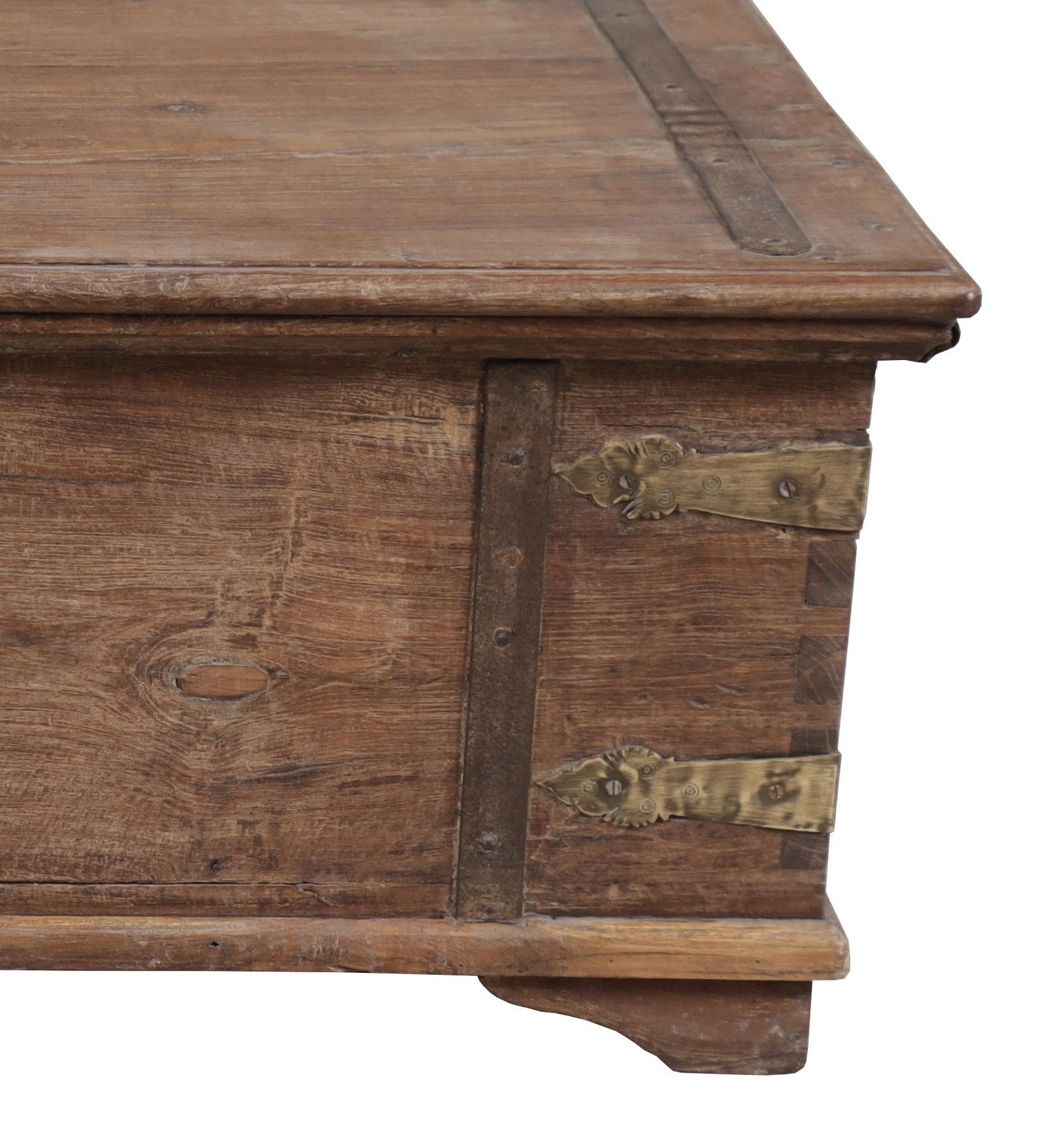 Rudiger Coffee table