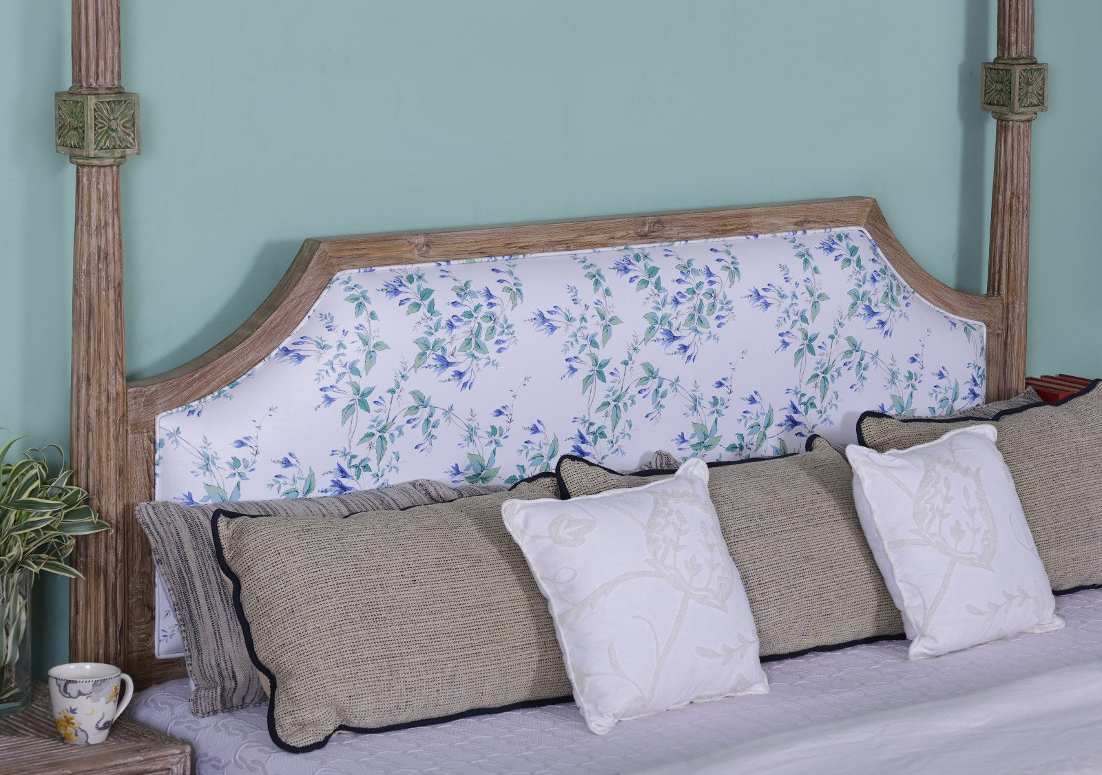 Hackius Bed