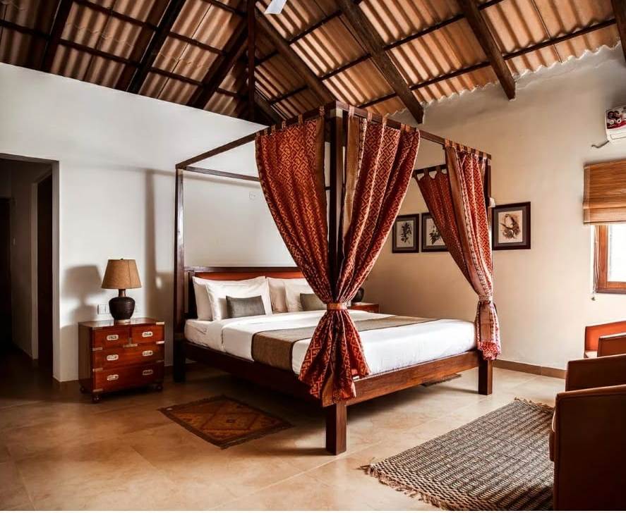 Campaign Furniture for the Indian Wilderness at Meru Vann Safari Lodge at Kanha National Park, Madhya Pradesh