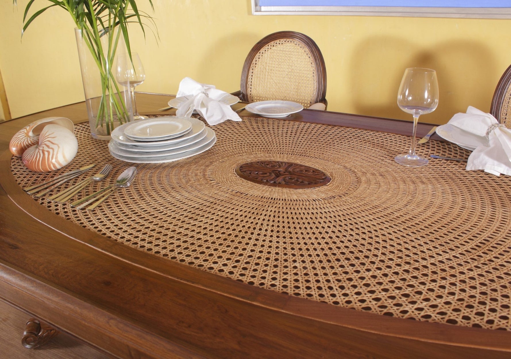 Leith Dining Table
