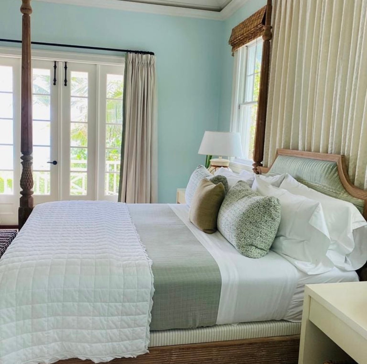 The Dunmore Hotel Handcrafted Furniture for Harbour Island