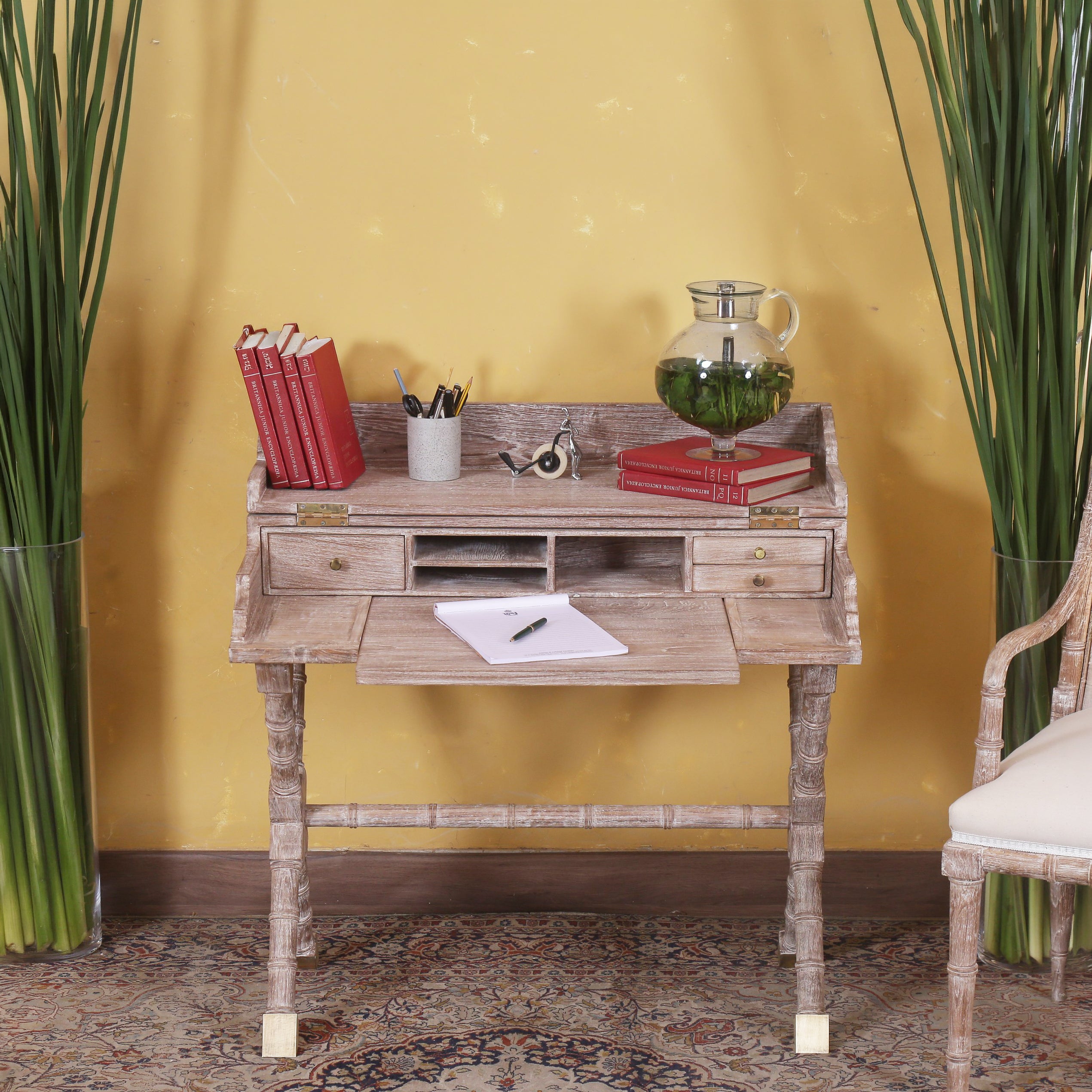 Holmes Console Table