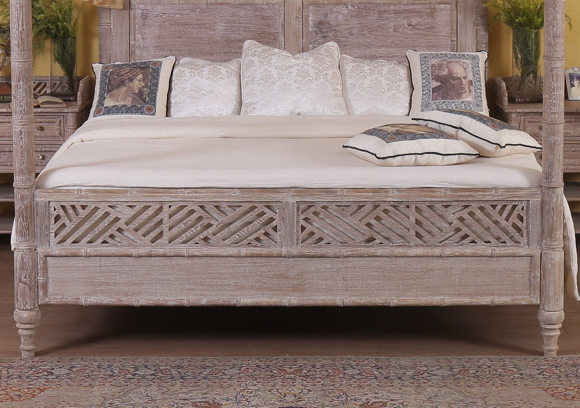 Curacao Bamboo Poster Bed