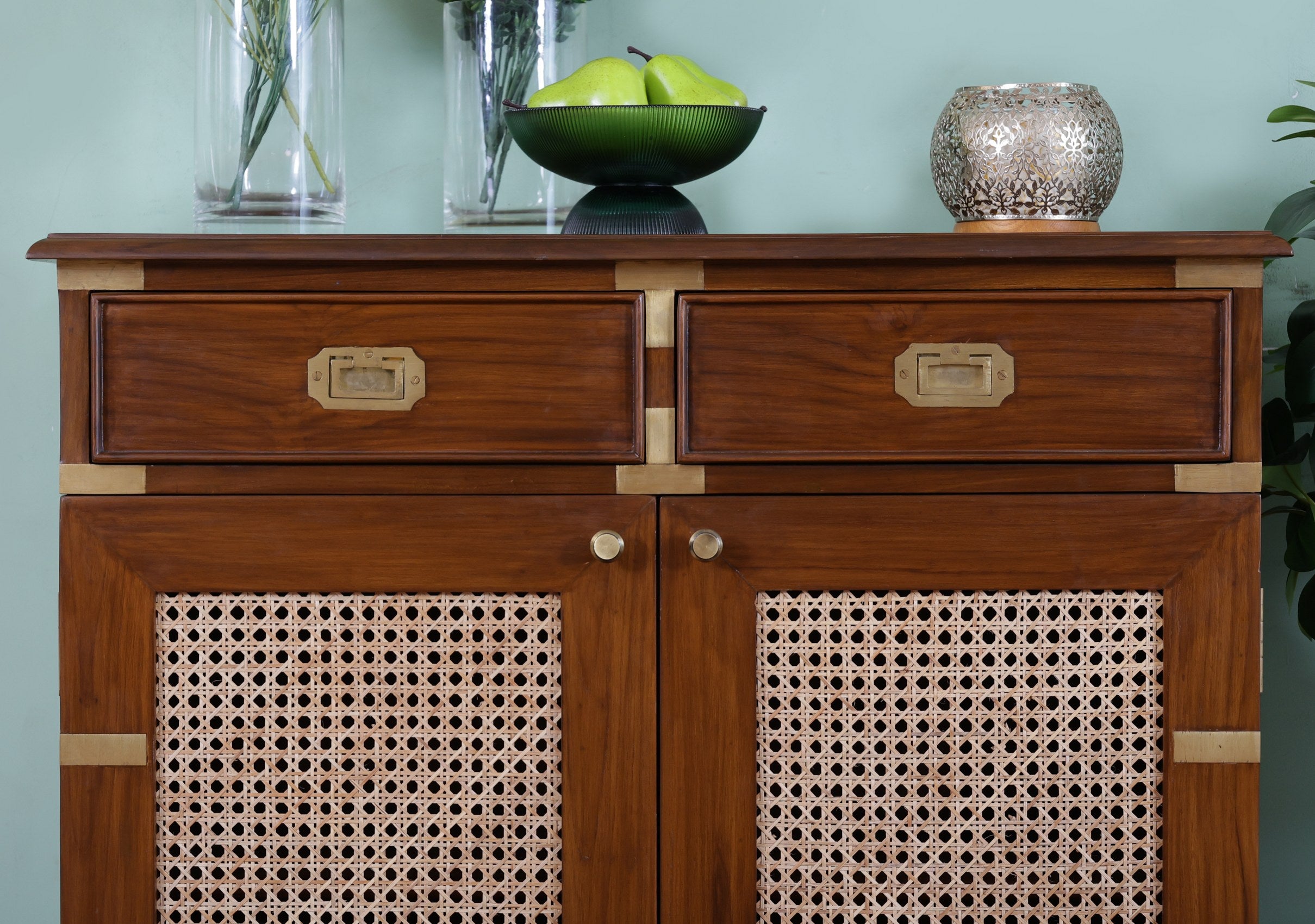 Hunter Cabinet