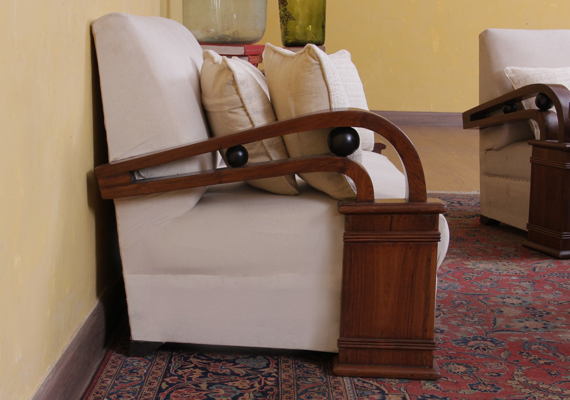 Eros Antique Sofa Set