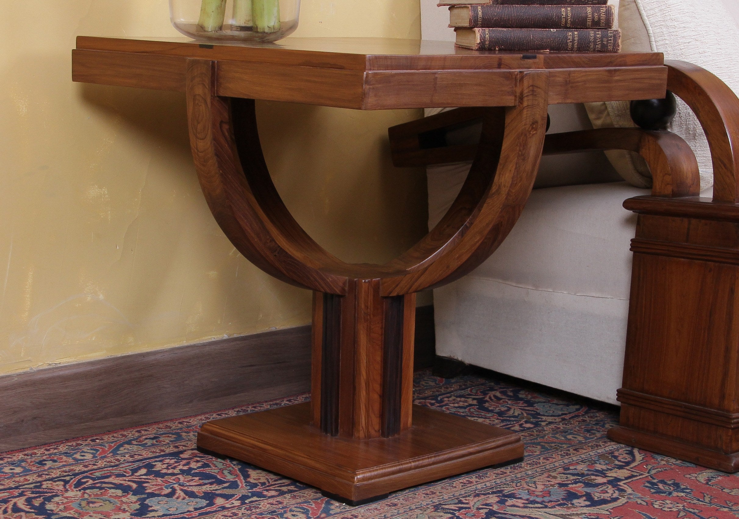 Deveux Table