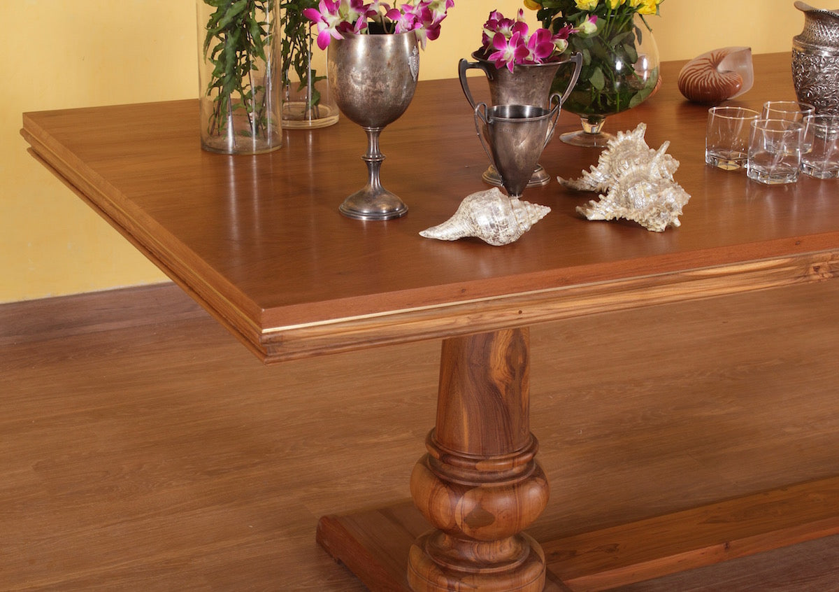 Le Hunte Dining Table