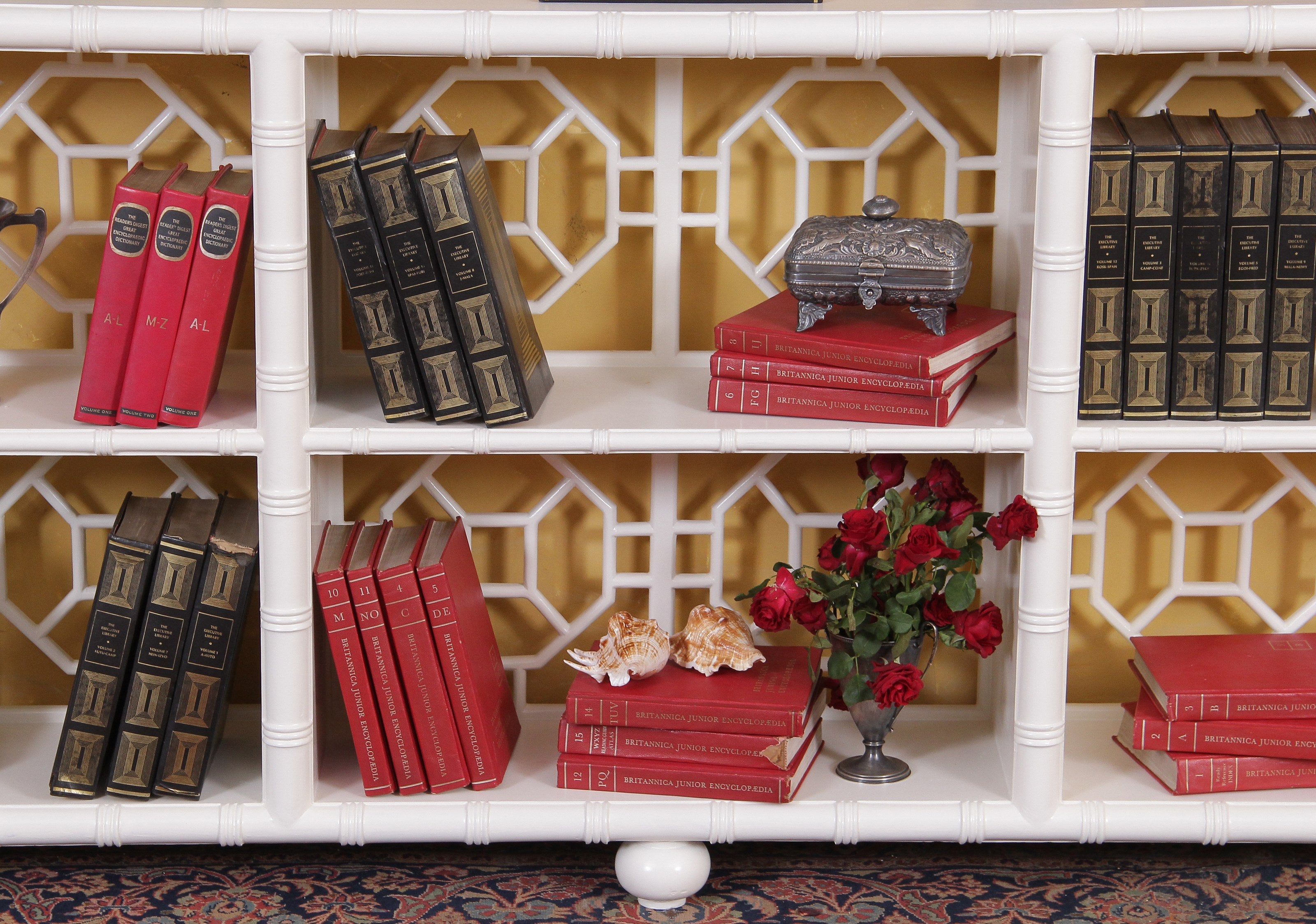 Peregrin Bookshelf