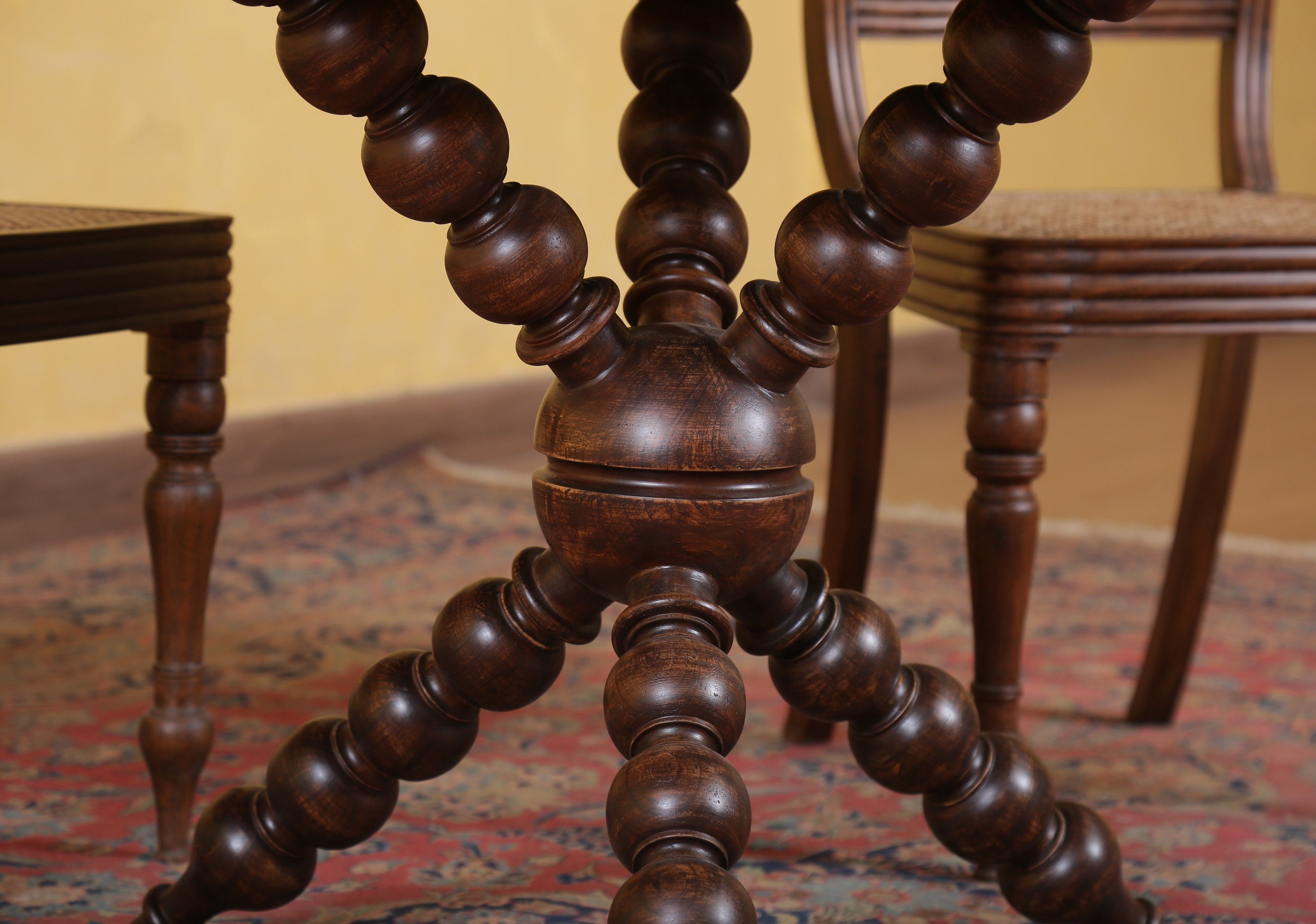 Whitaker Breakfast Table
