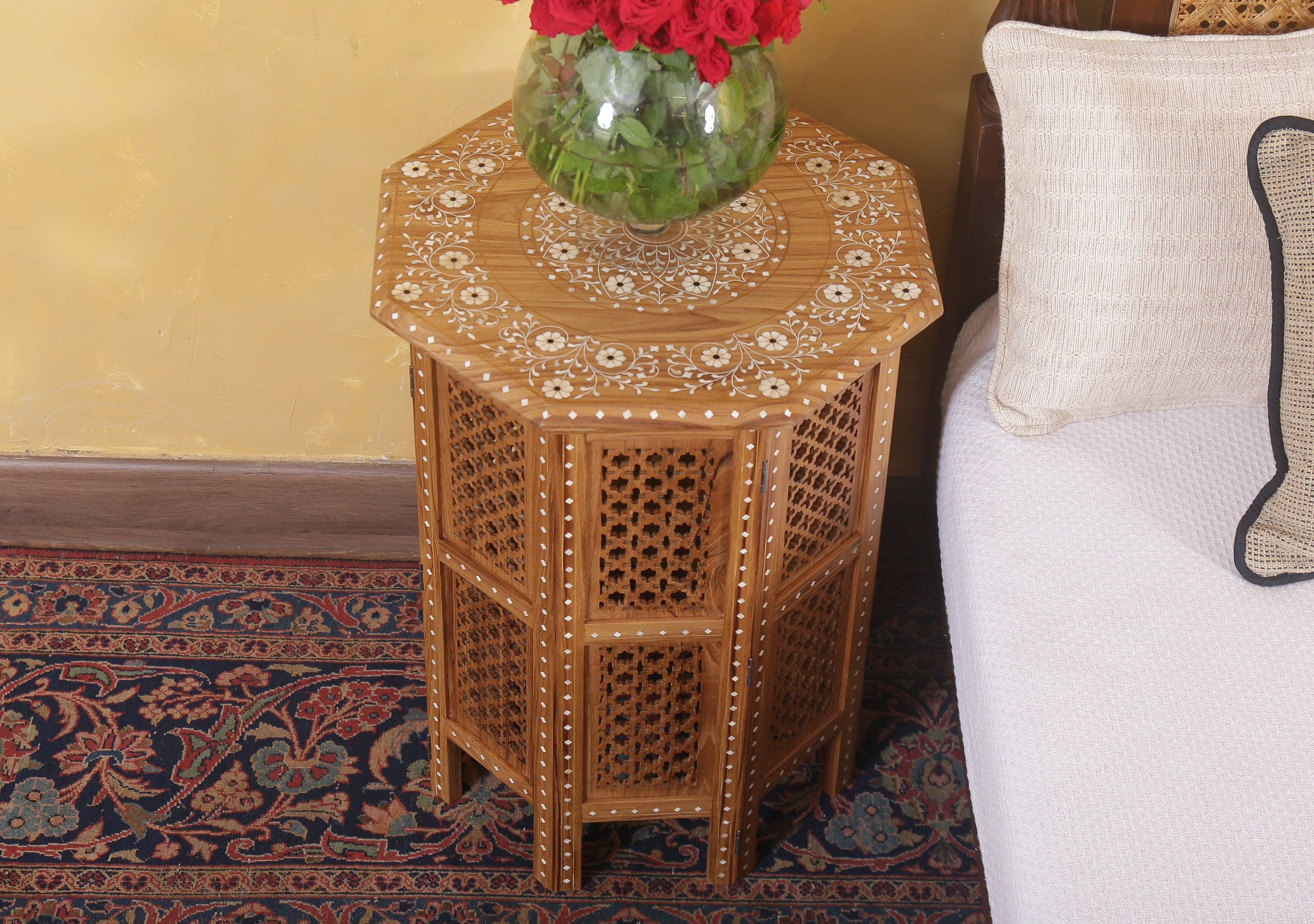 Idrissi Nightstand