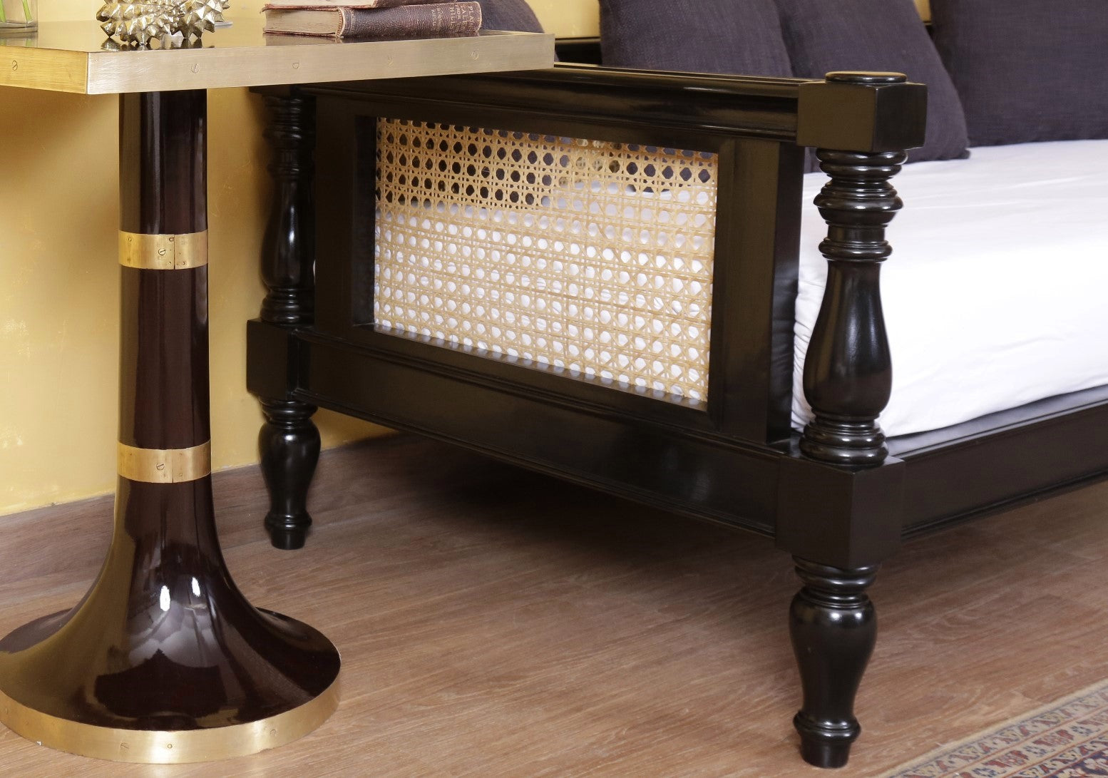Weltden Day Bed