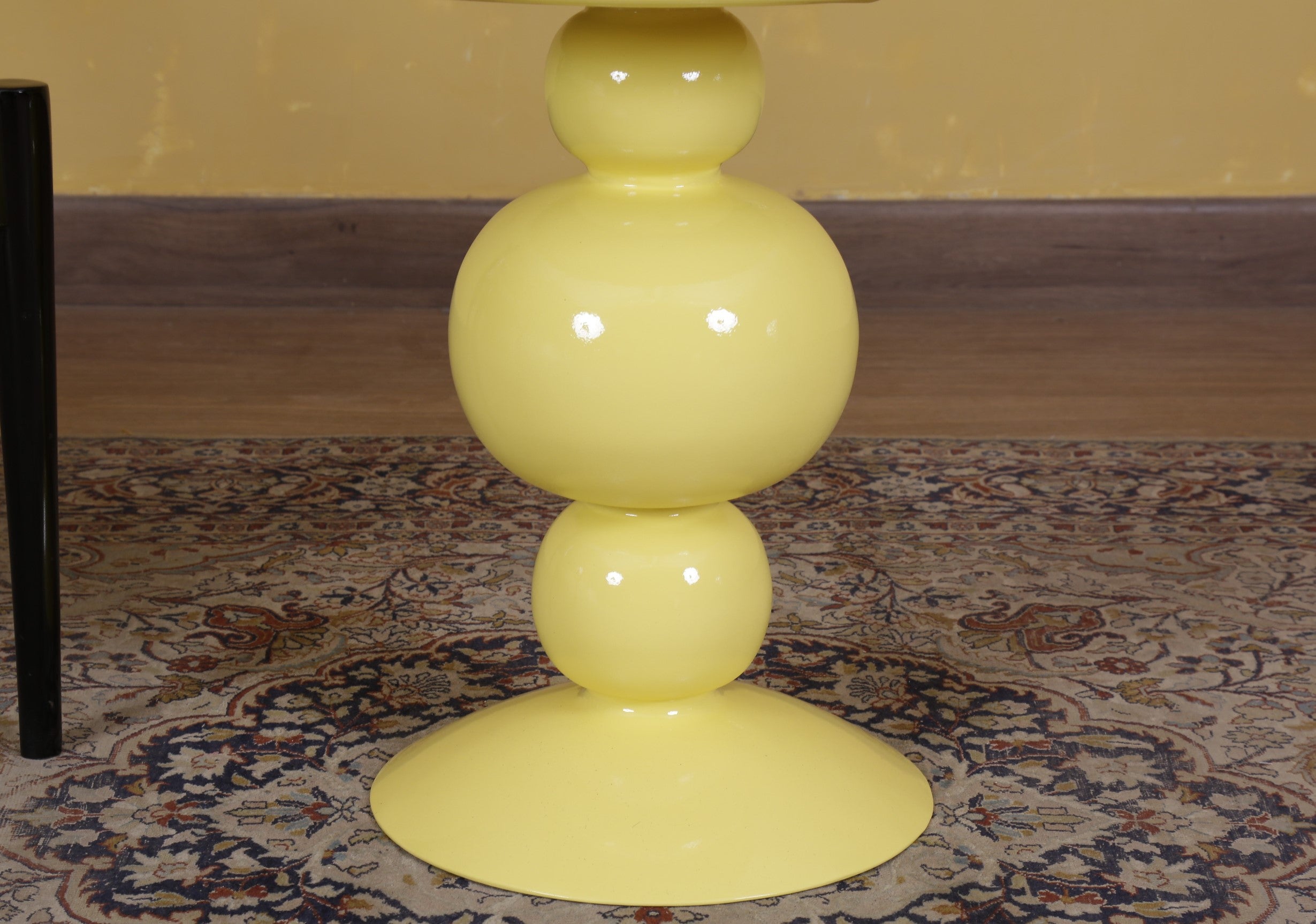 Beadon Table