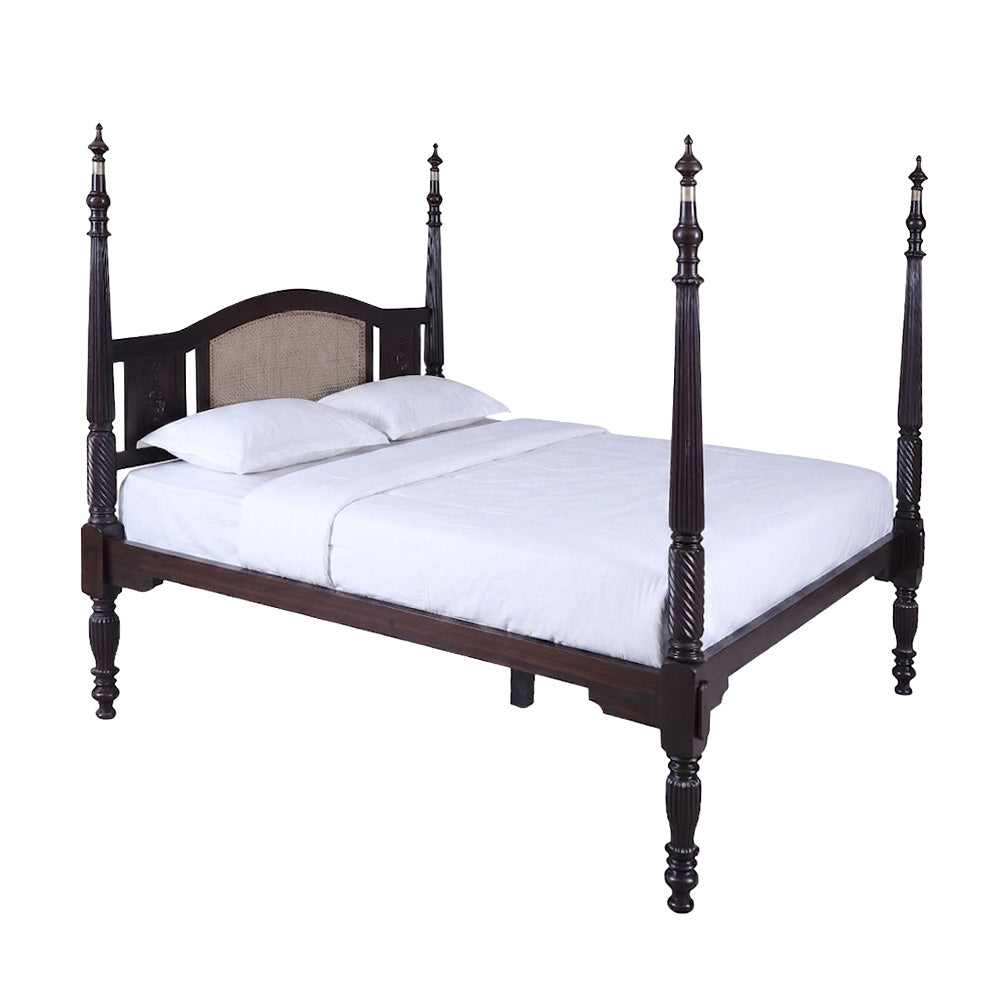 Eldridge Poster Bed