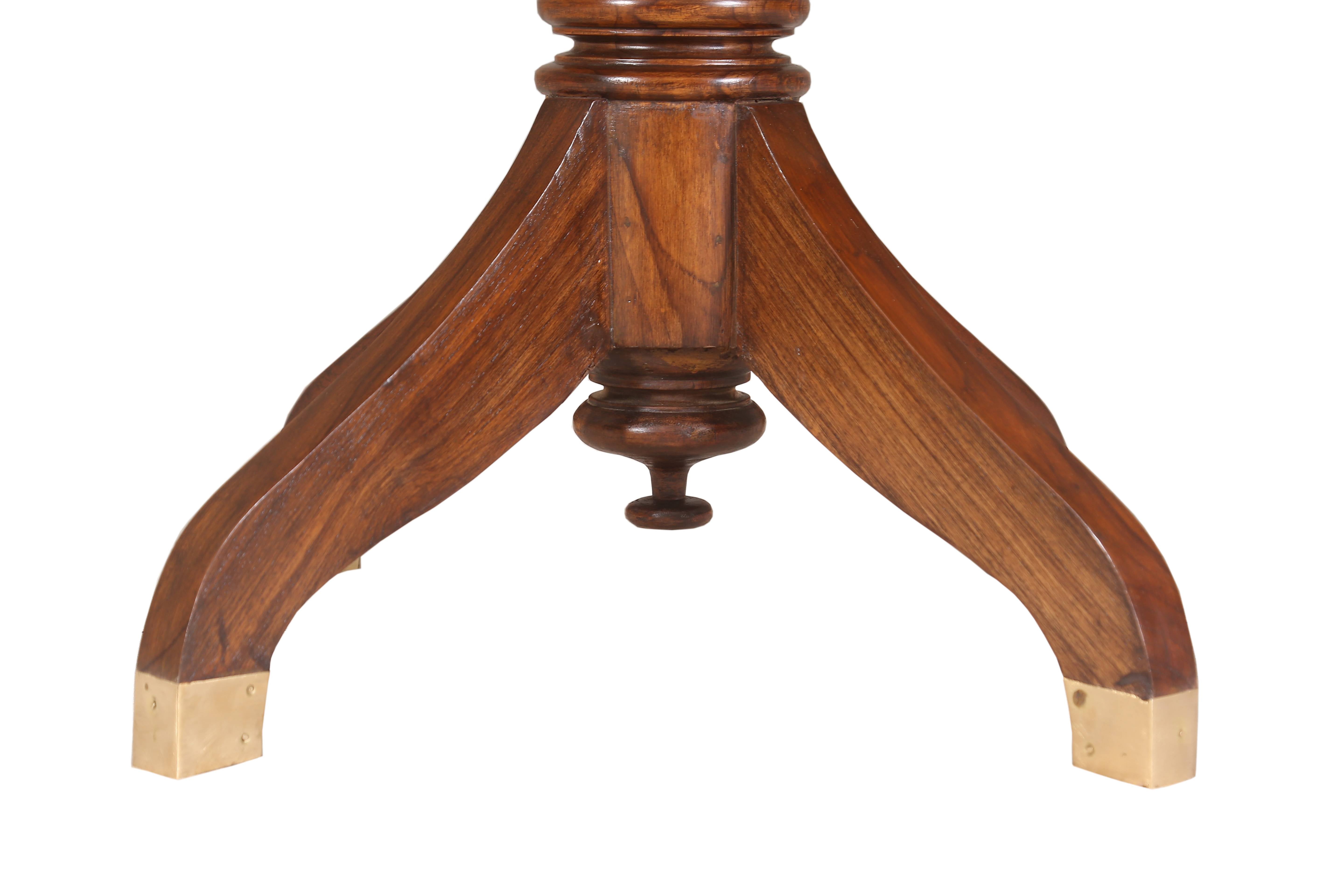 Fytche Table