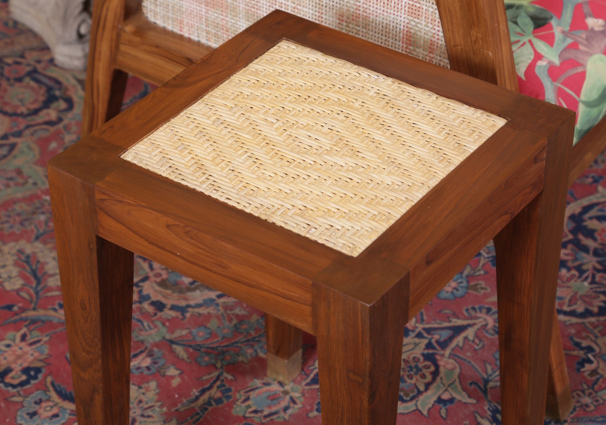 Sandoval Table