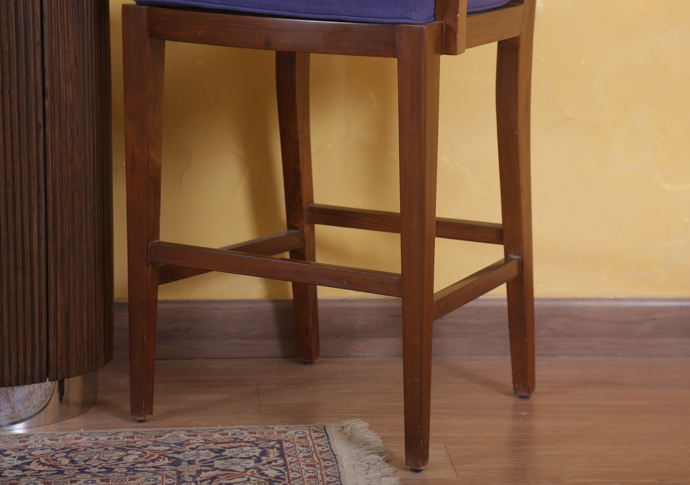 Kitts Bar Chair