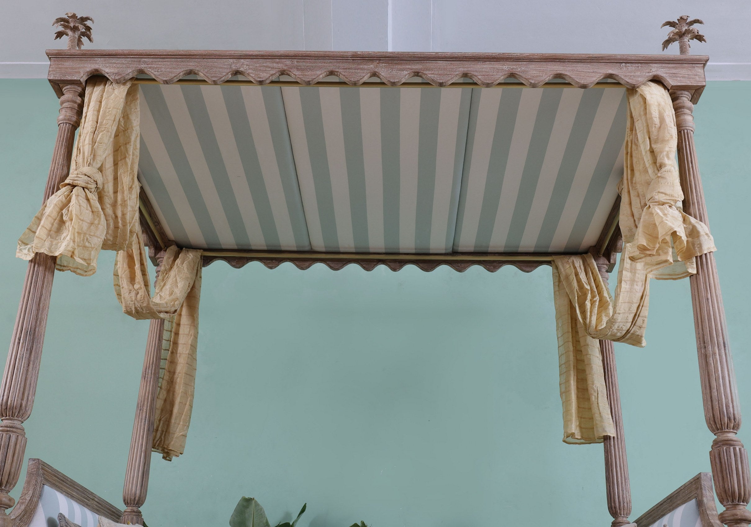 Cosette Day Bed
