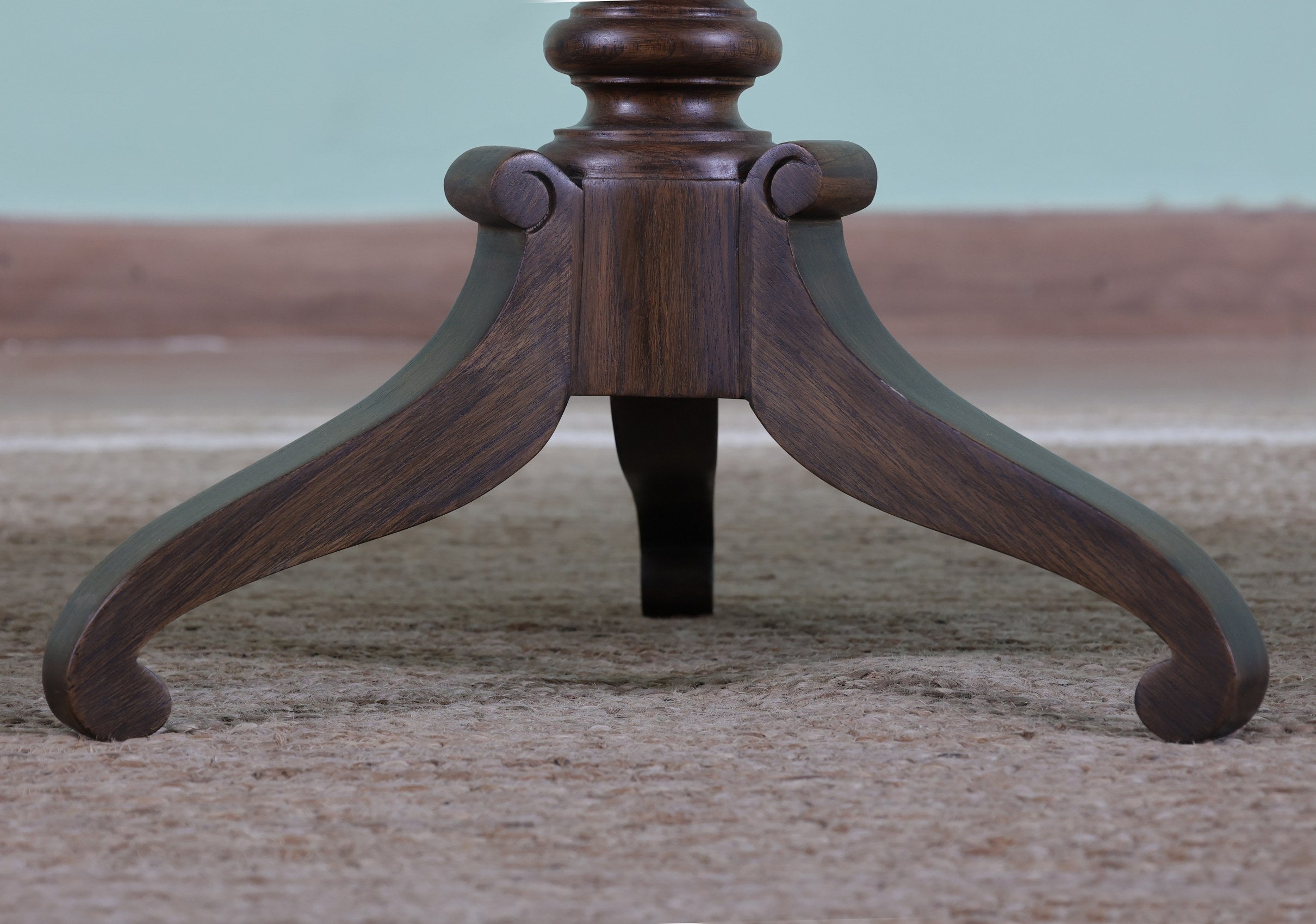 Thornley Table