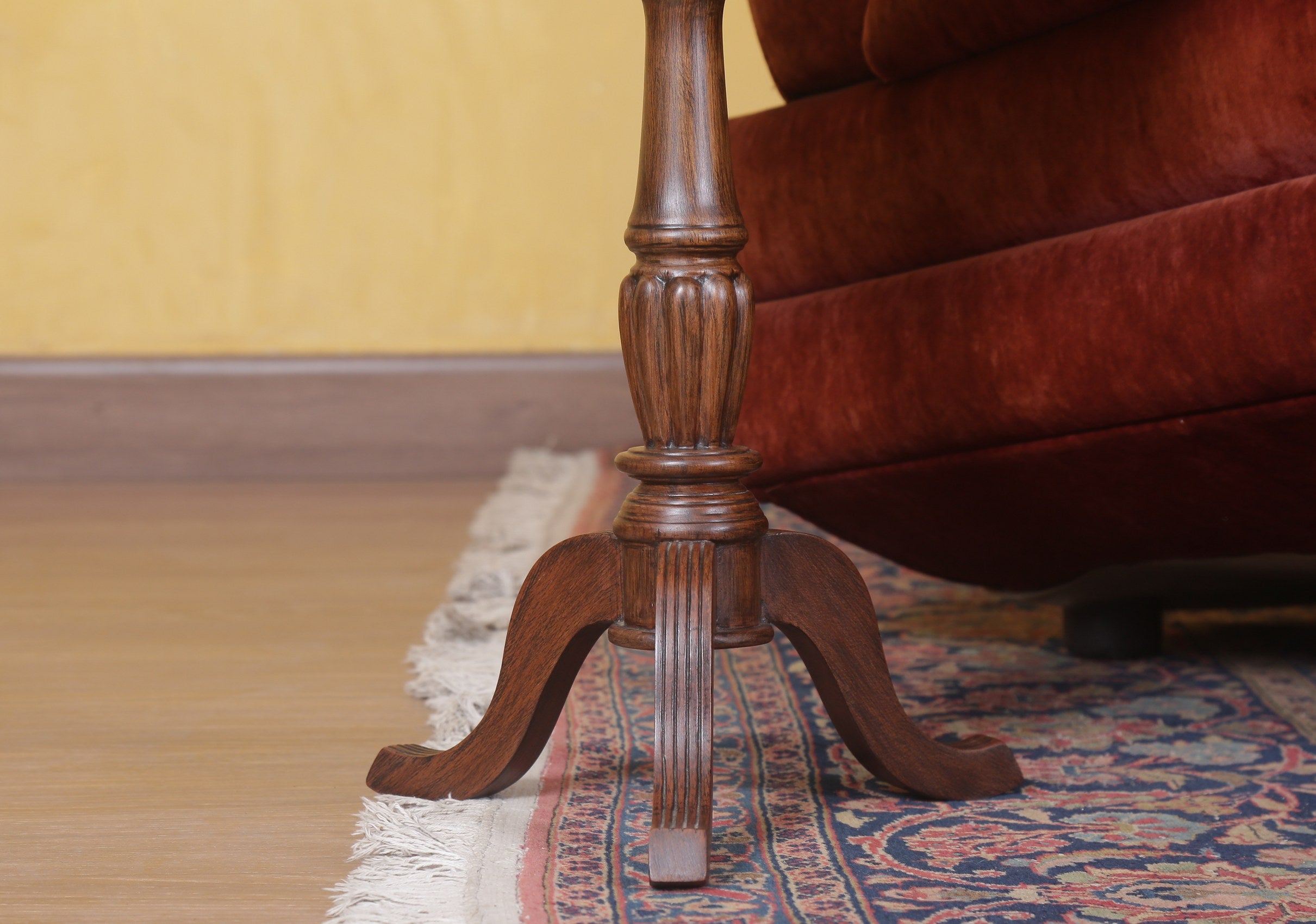 Harrow Peg Table