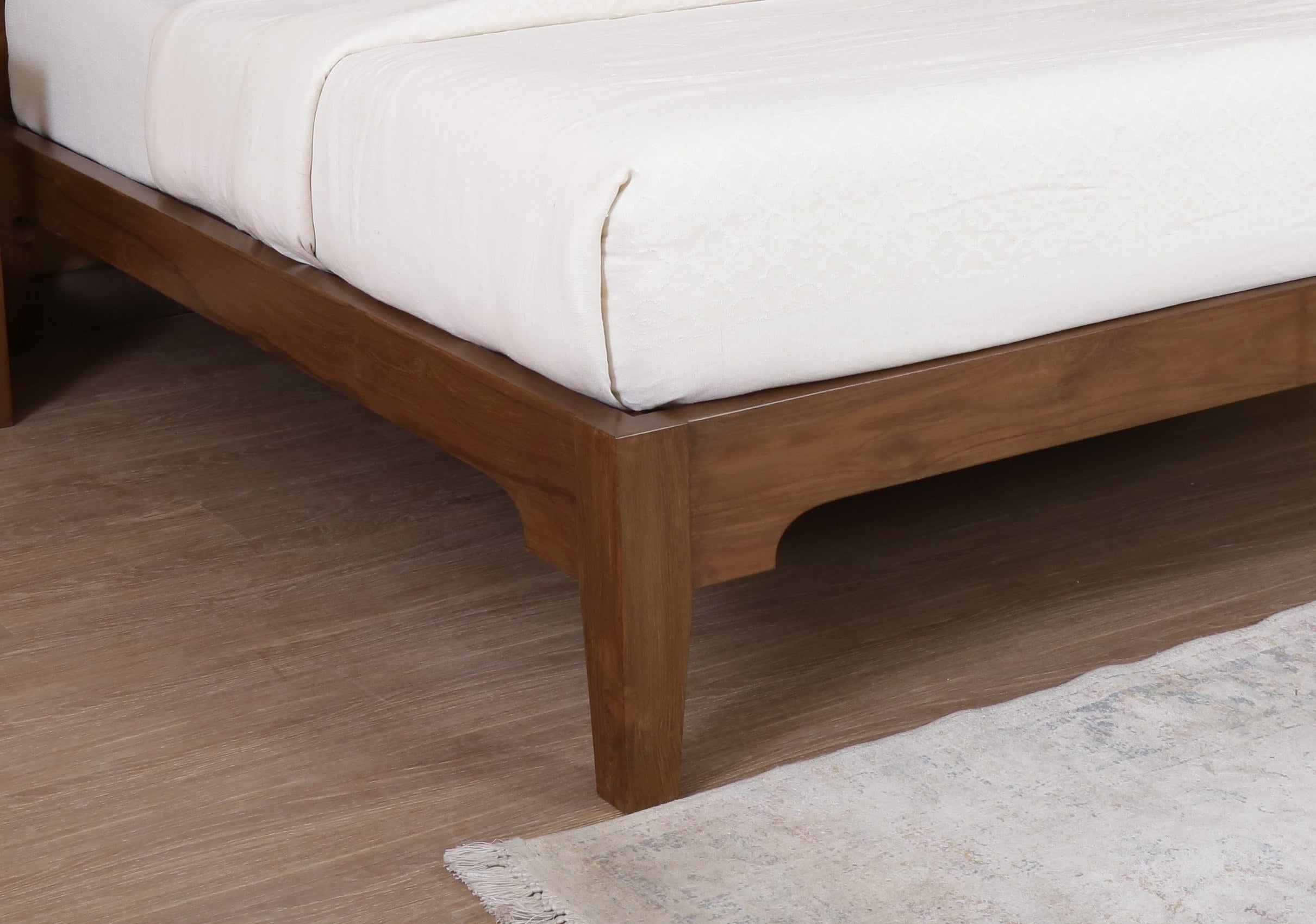 Ashton Bed