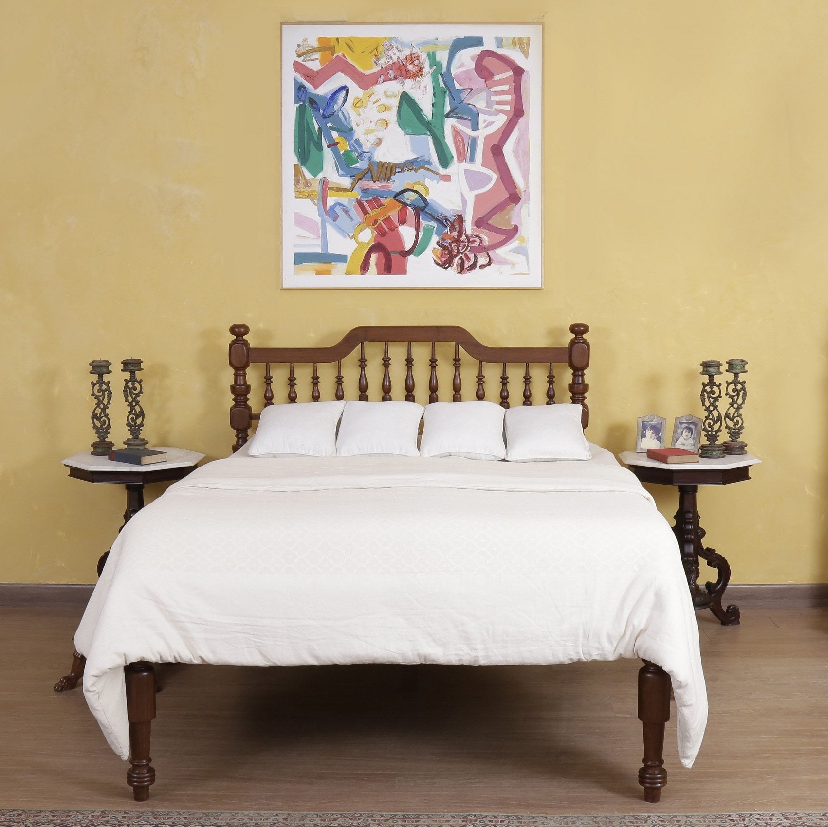 Keynell Antique Bed