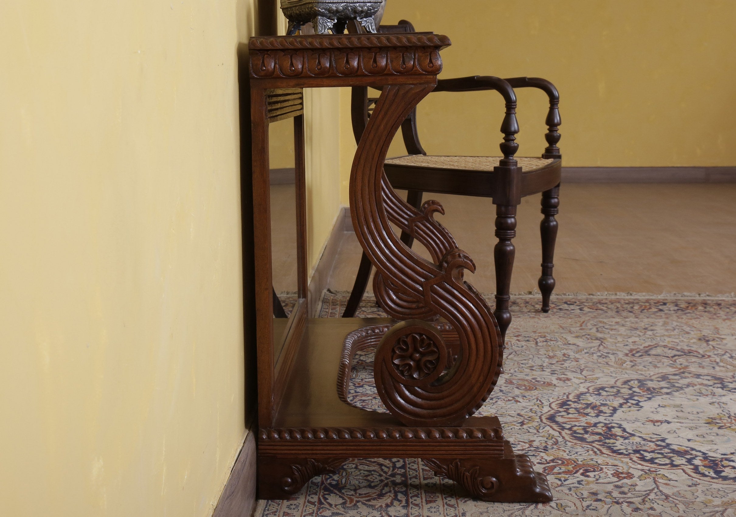 MacBean Console Table