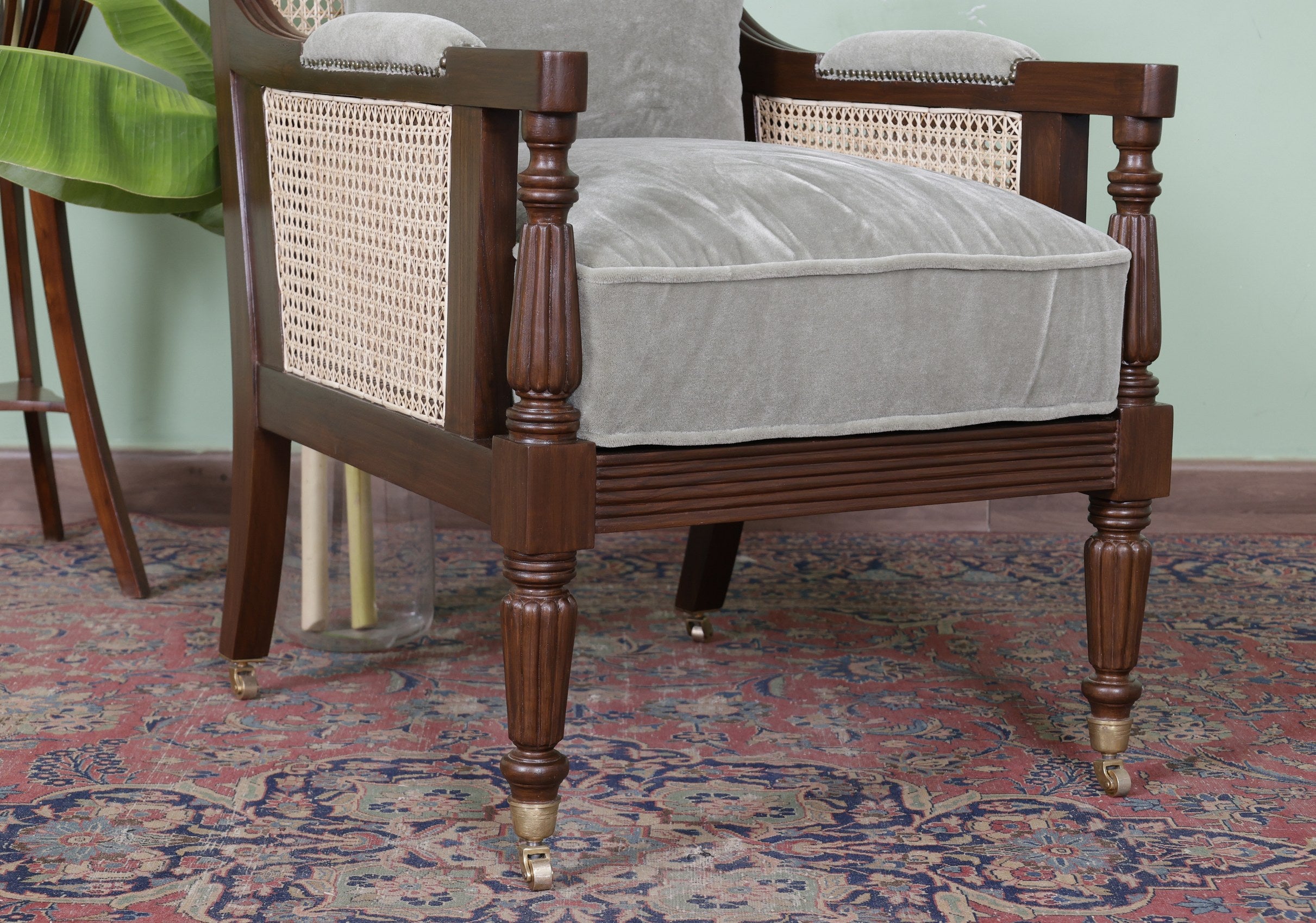 Nicolay Armchair