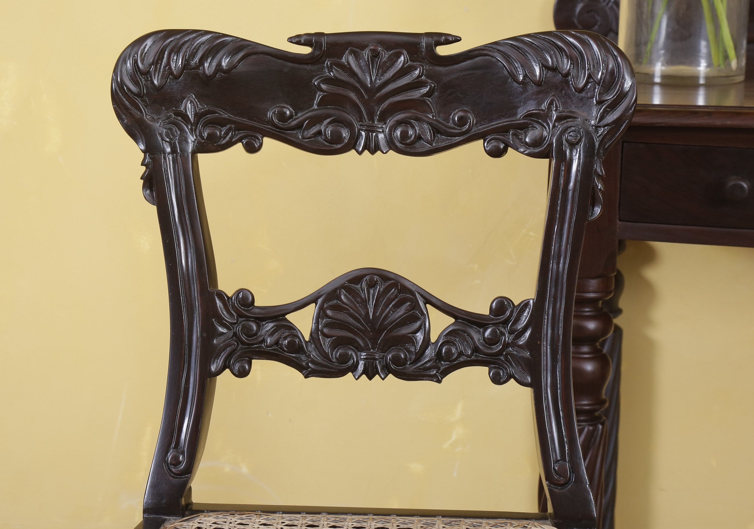 Alfonso Chair