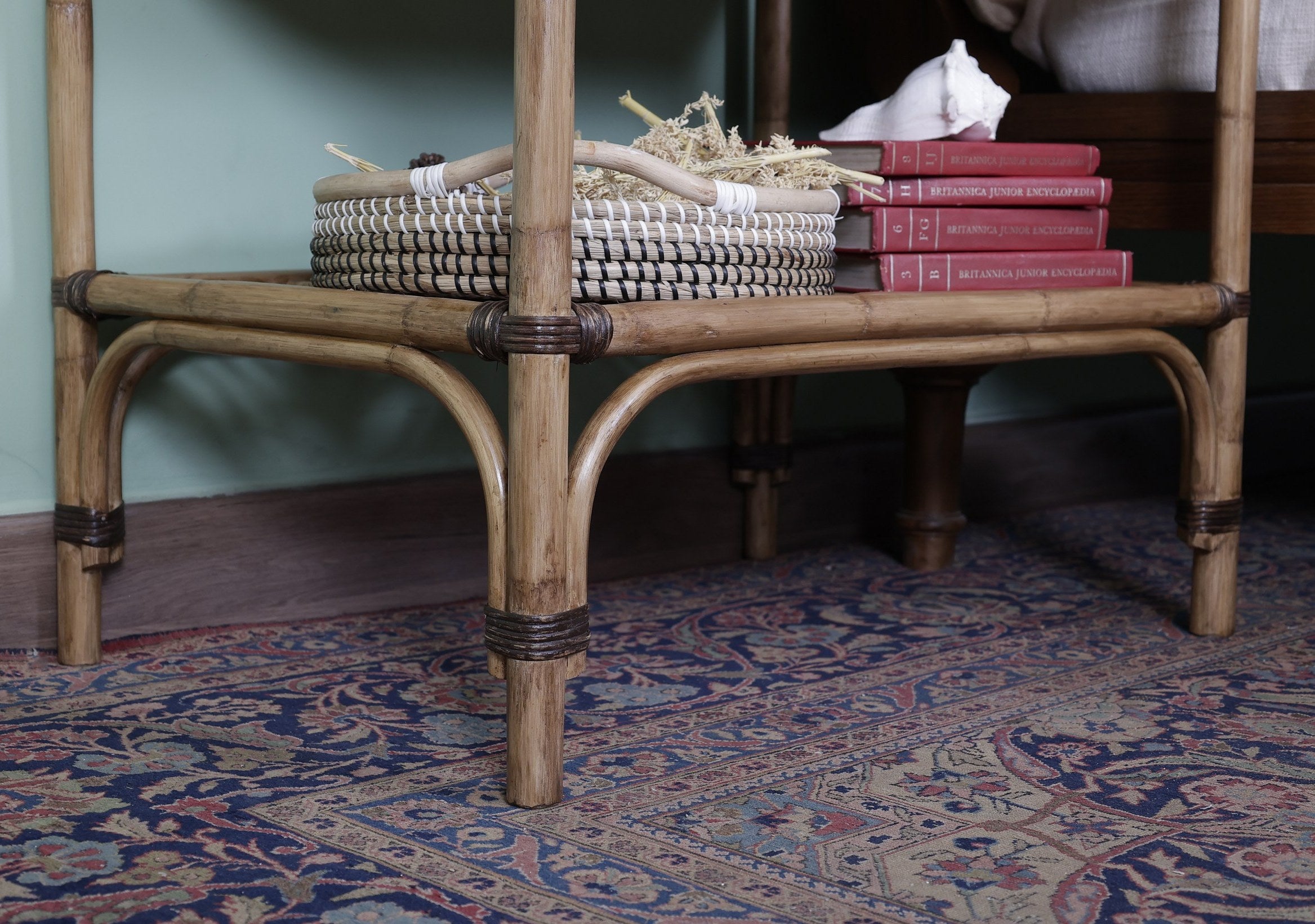 Bilton Table