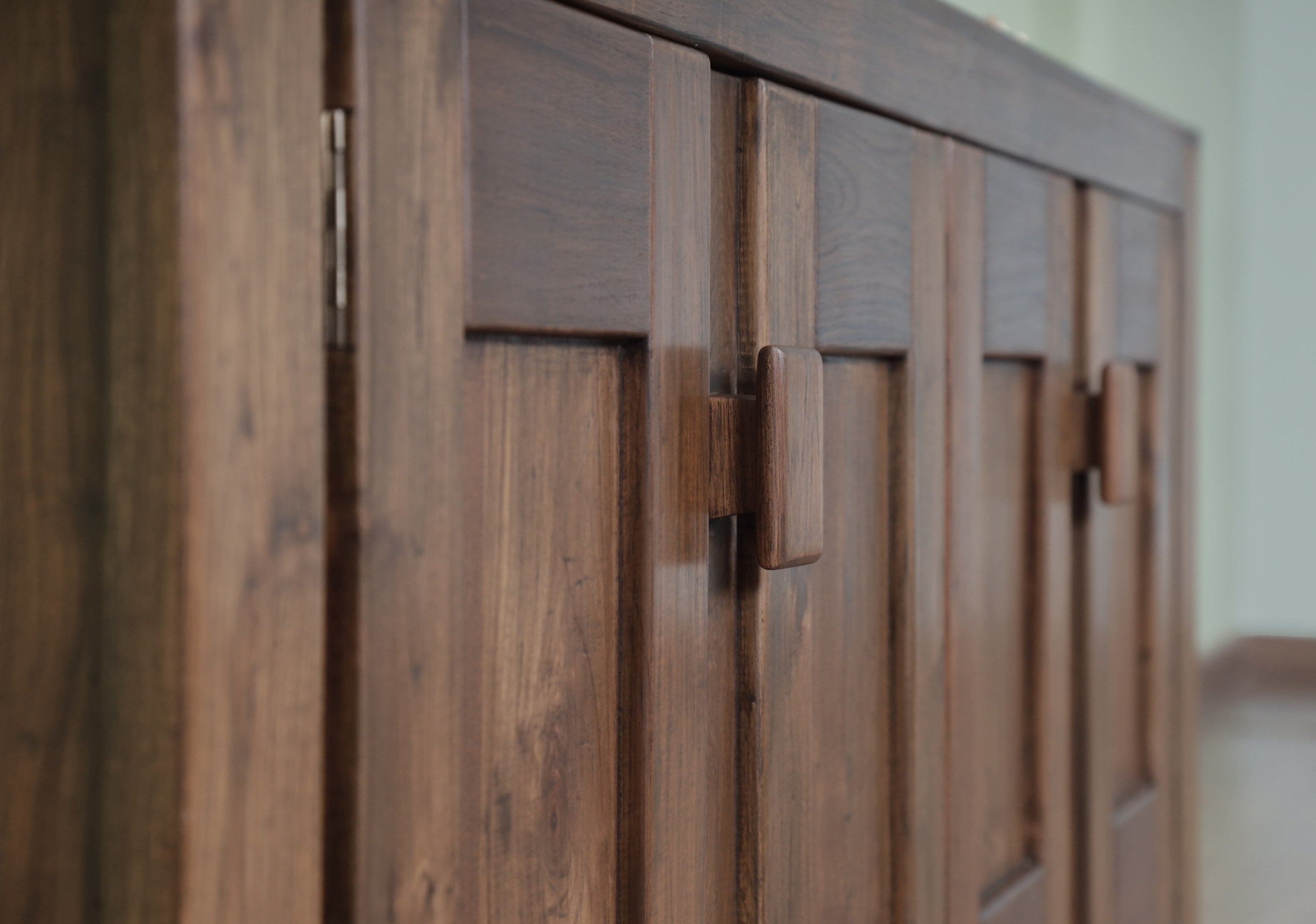 Tronet Sideboard
