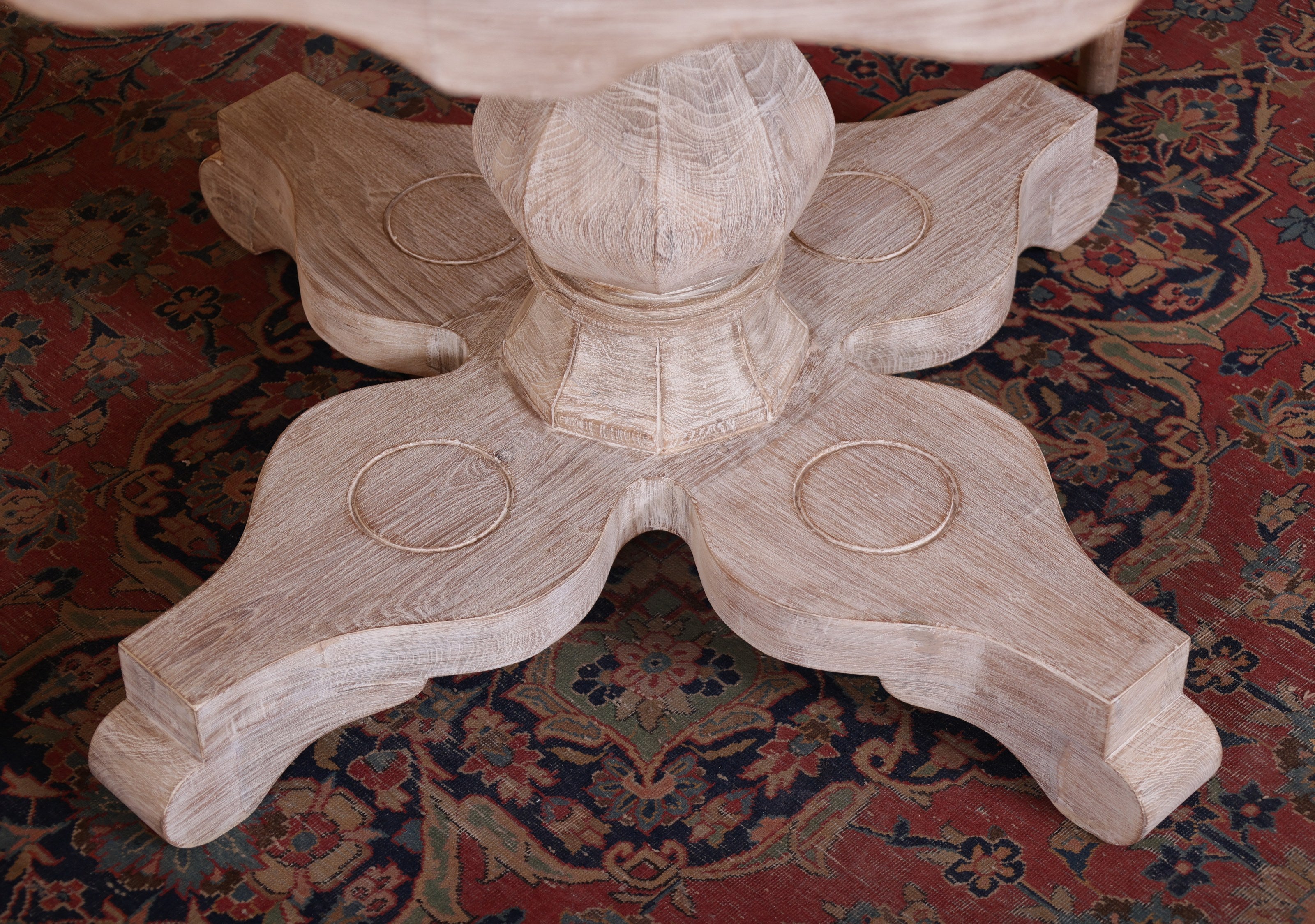Thurso Table