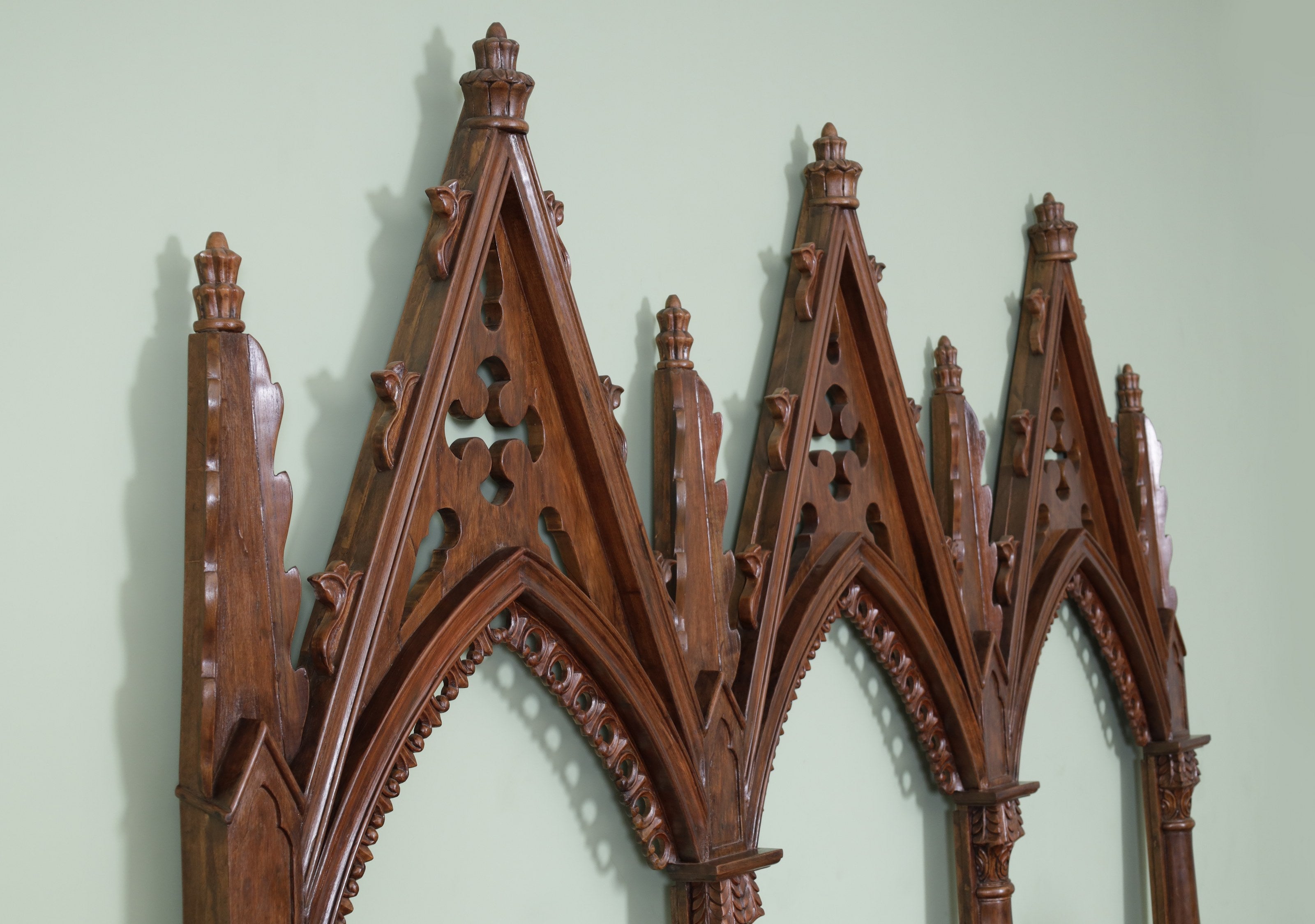 Warneck Gothic Frame
