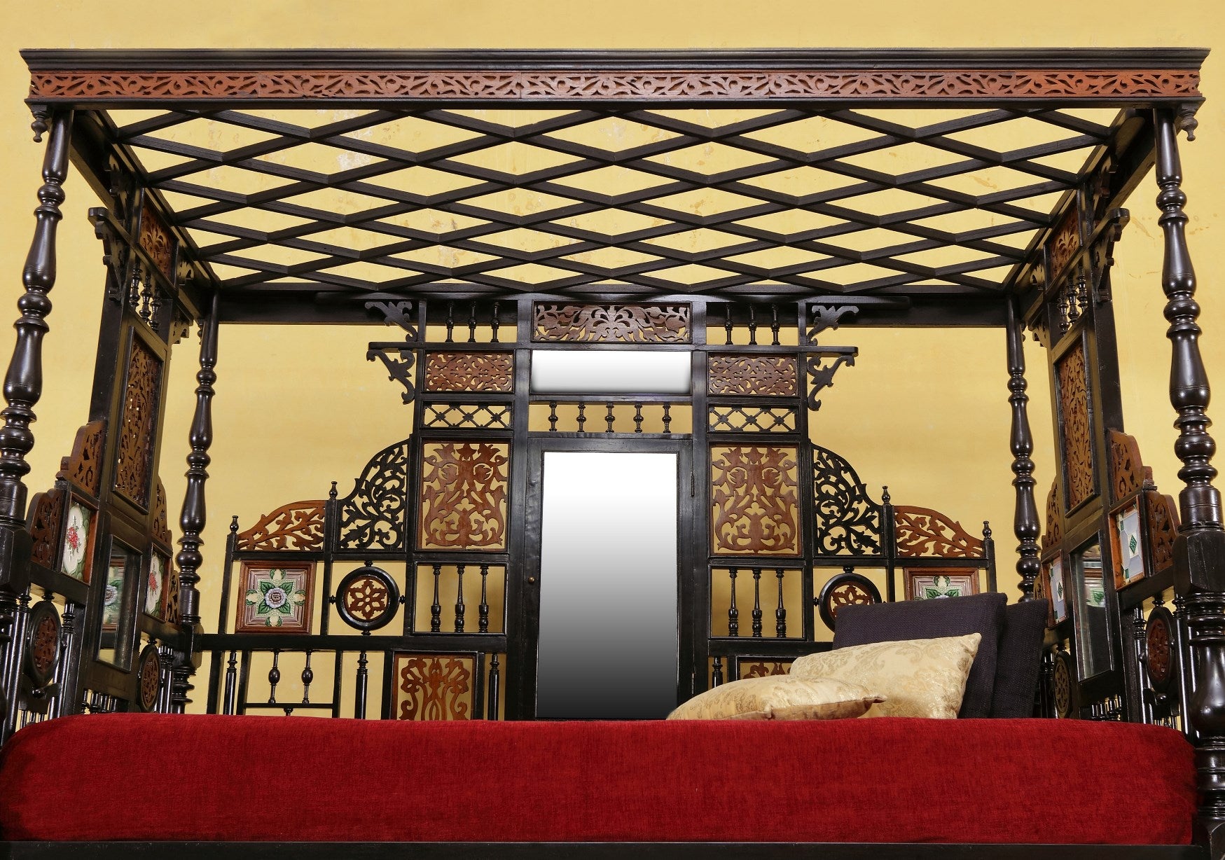Bulwer Day Bed