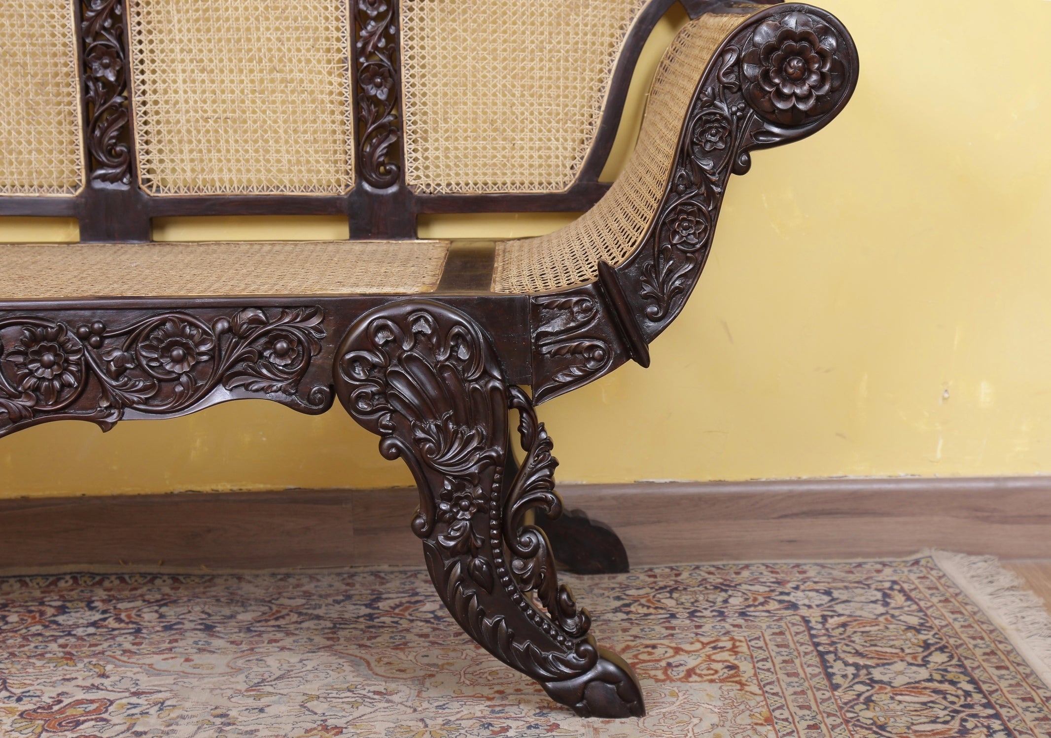 Stratton Divan