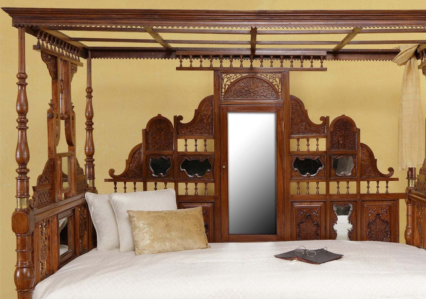Carmichael Day Bed