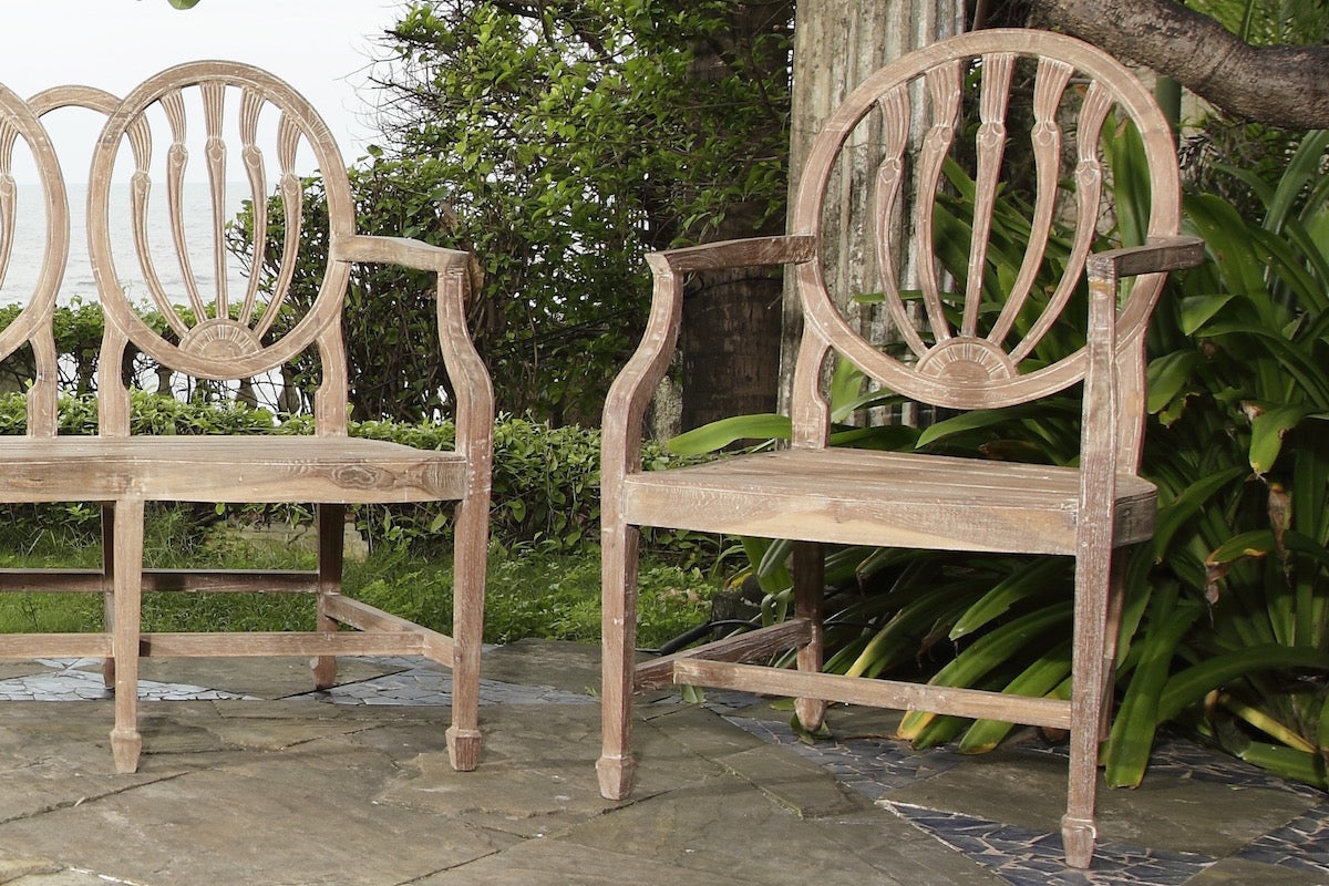 Thesiger Sofa Set