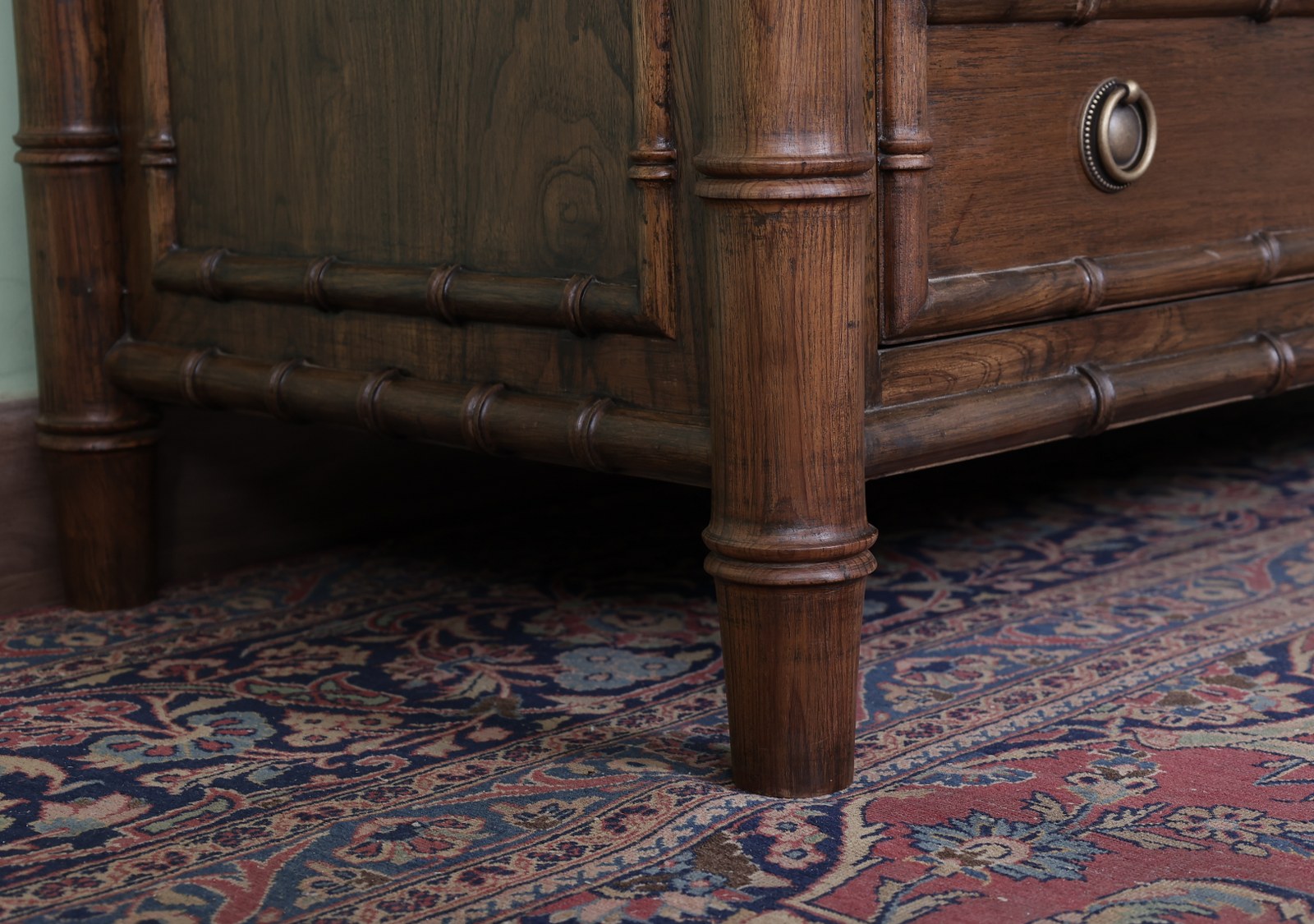 Lynbrook Chest of Drawers