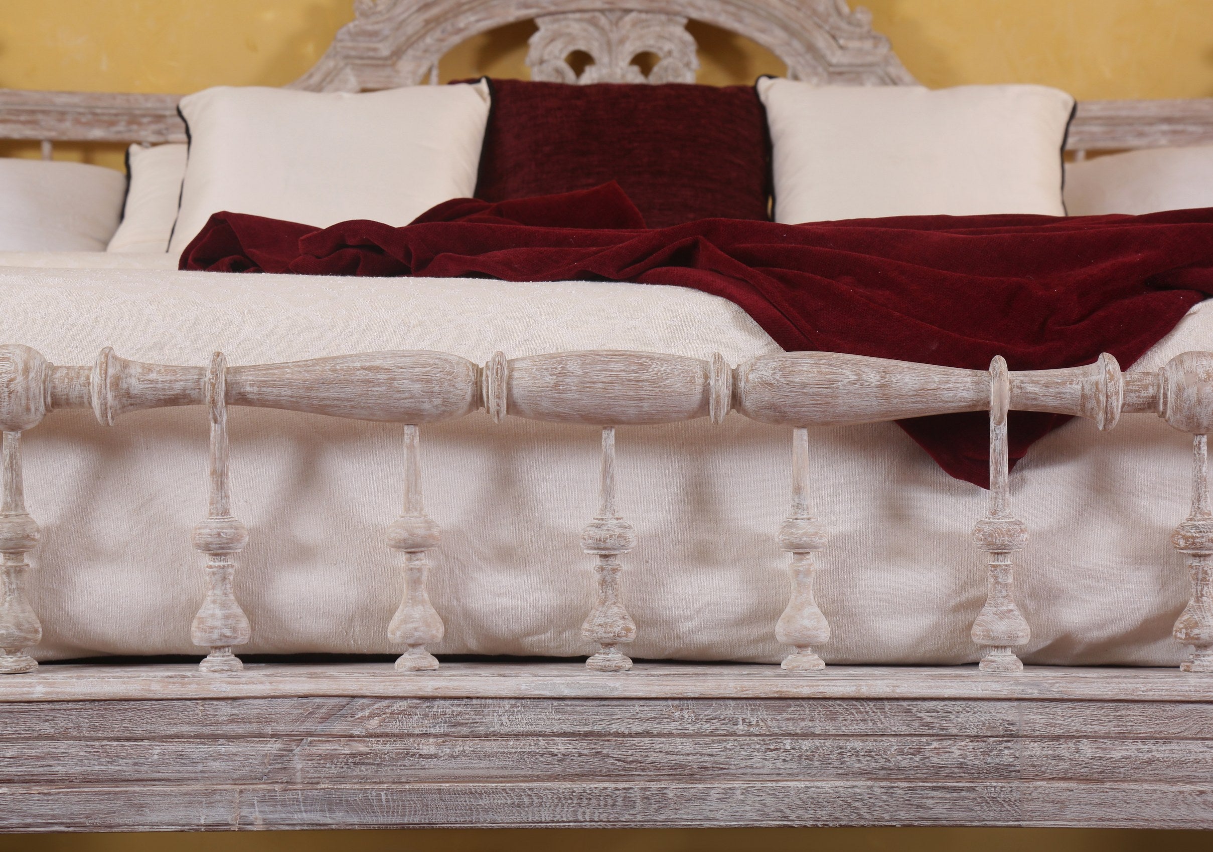 Worrell Poster Bed